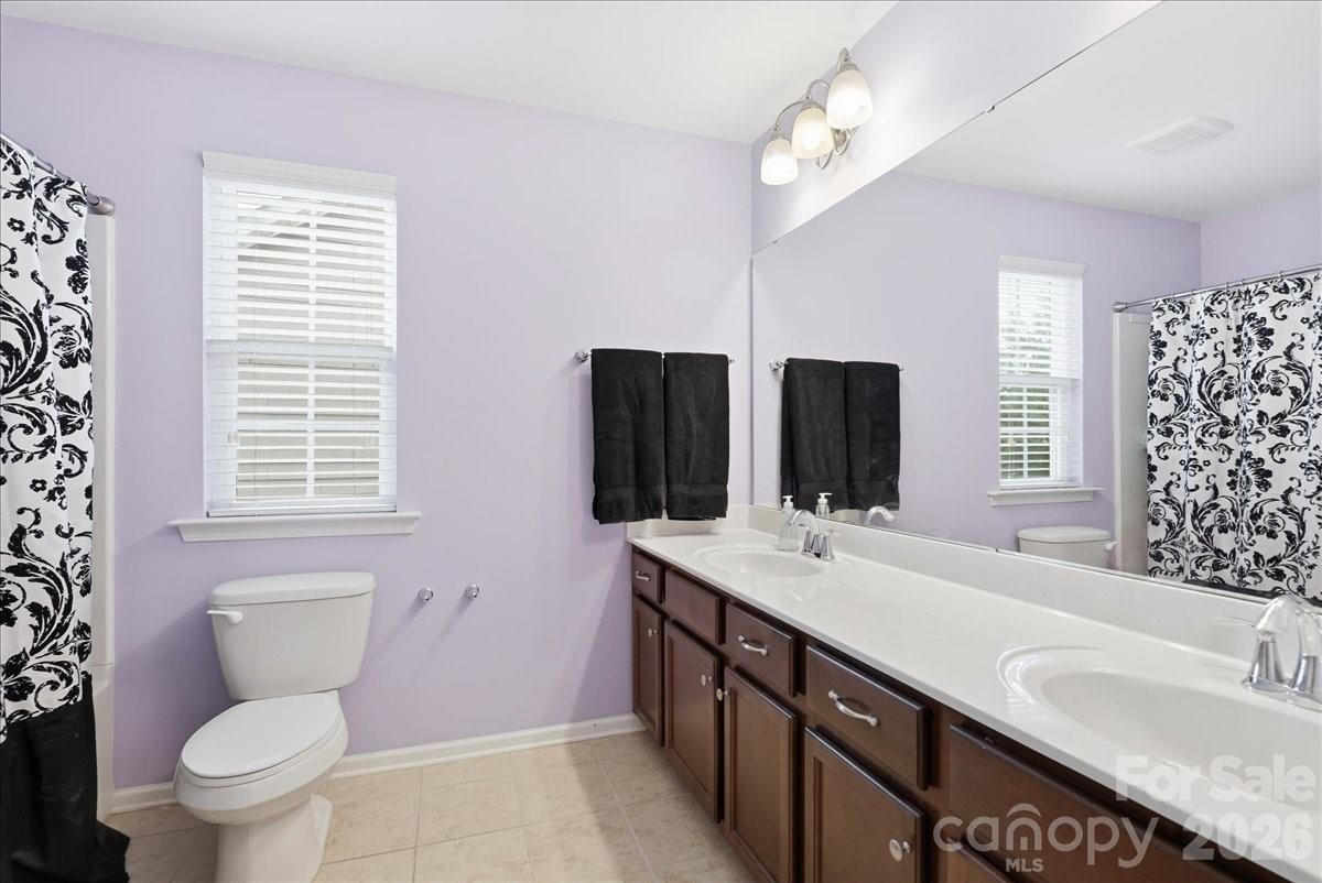 Upstairs Hall Bathroom - 3829 Franklin Meadows Drive, Matthews