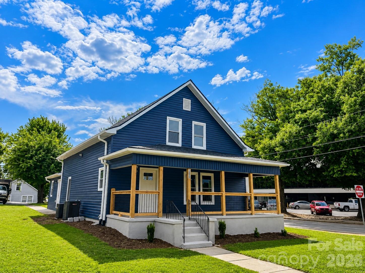 Single Family Residence at 200 E White Street, Morganton, photo 2 of 34