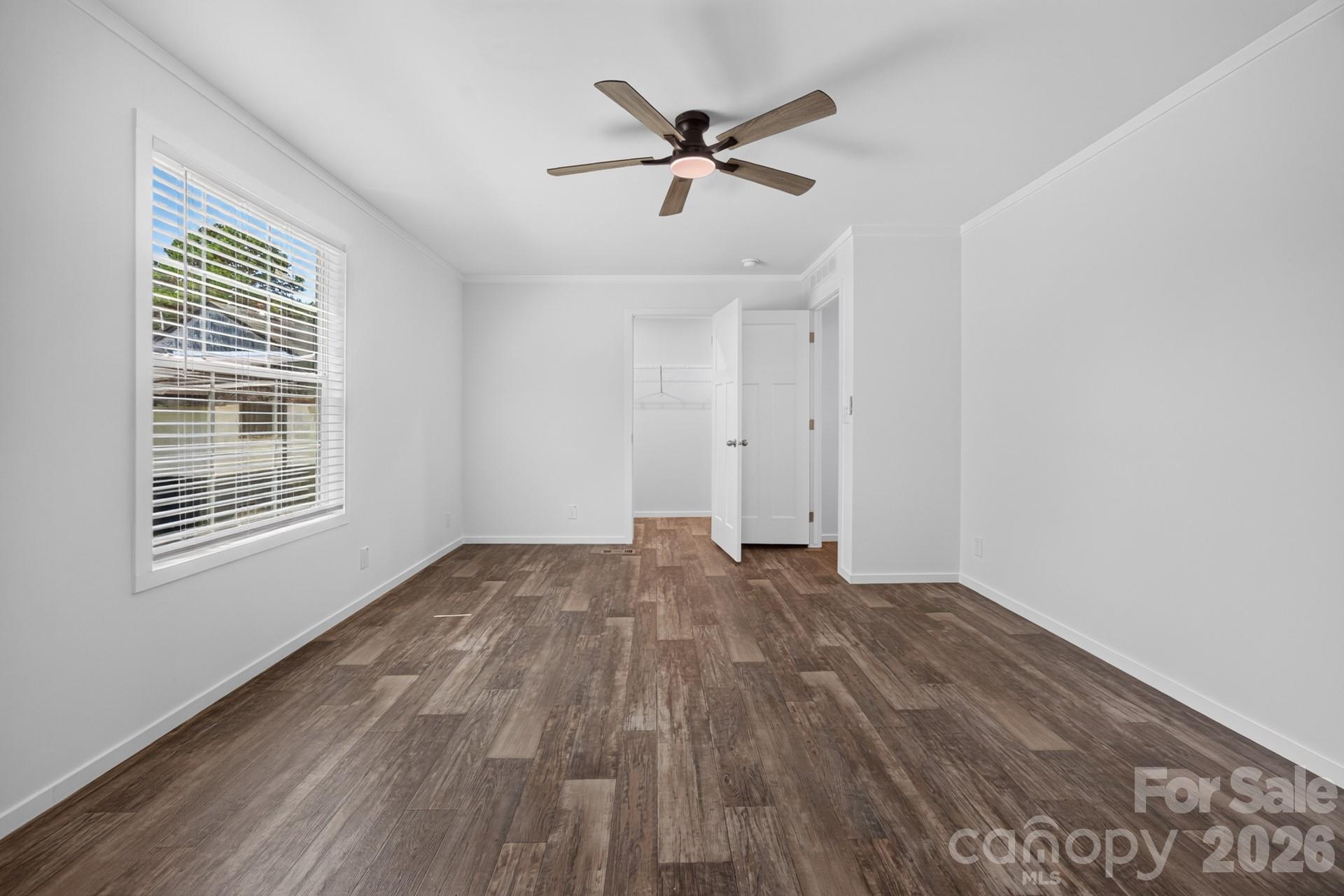 Primary Suite with large walk-in closet - 1303 Elrado Street, Burlington