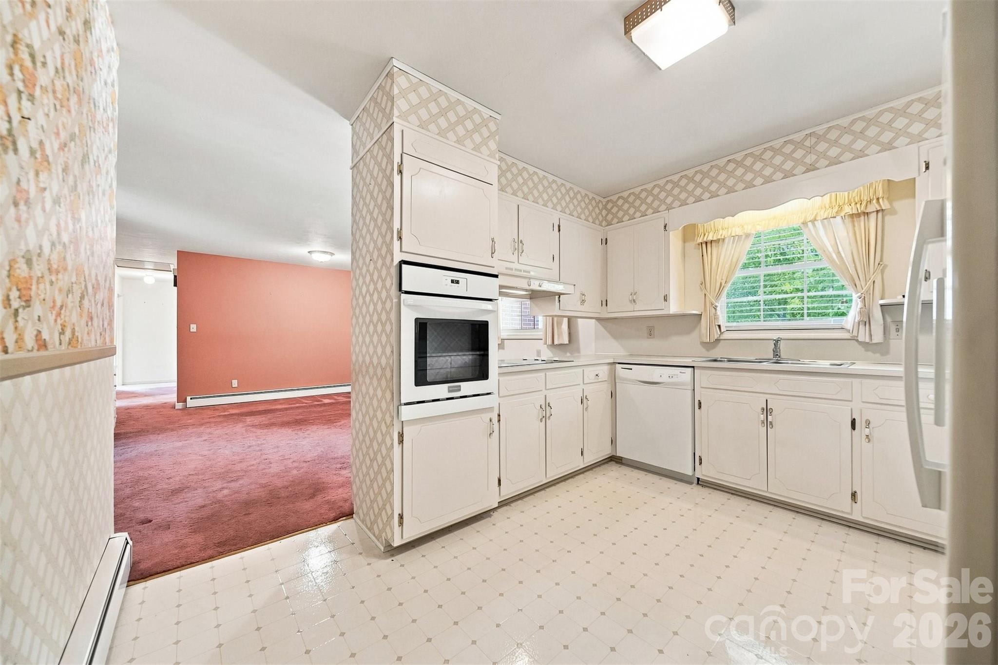 Single Family Residence at 434 Mountain View Drive, Morganton, photo 10 of 35