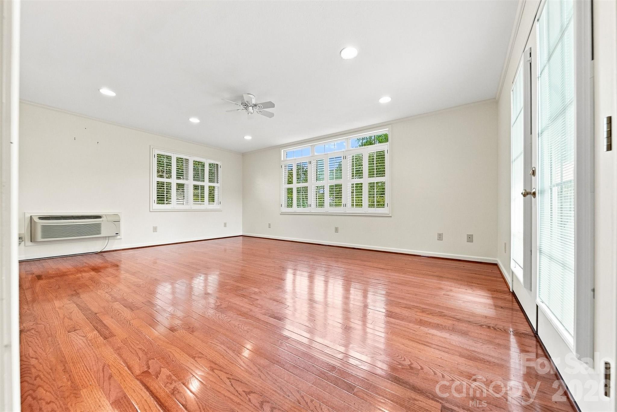 Single Family Residence at 434 Mountain View Drive, Morganton, photo 12 of 35