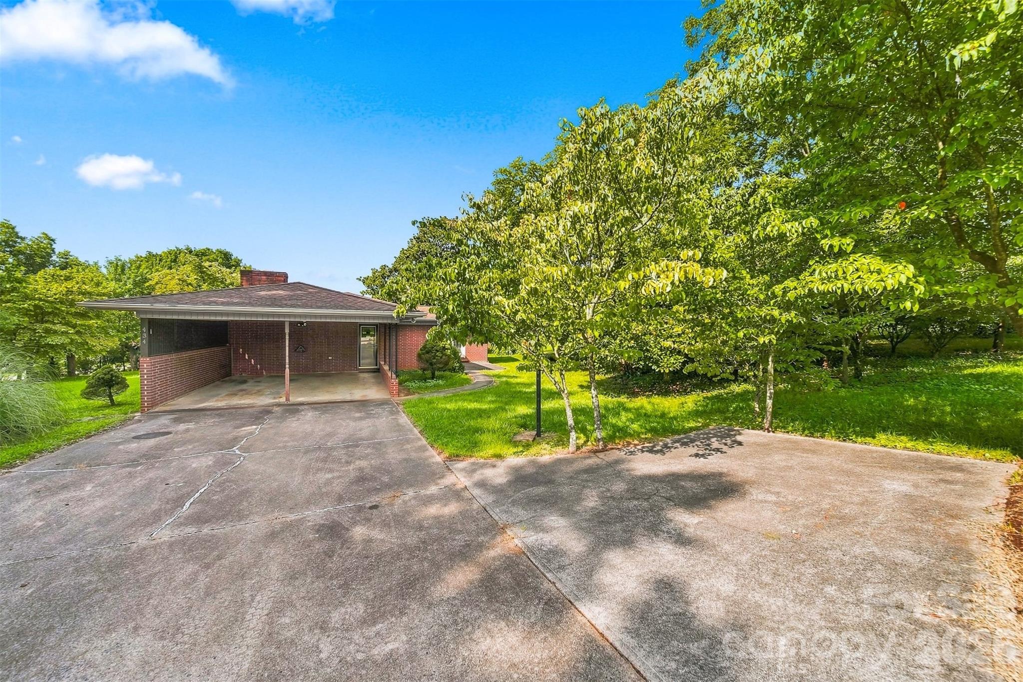 Single Family Residence at 434 Mountain View Drive, Morganton, photo 27 of 35
