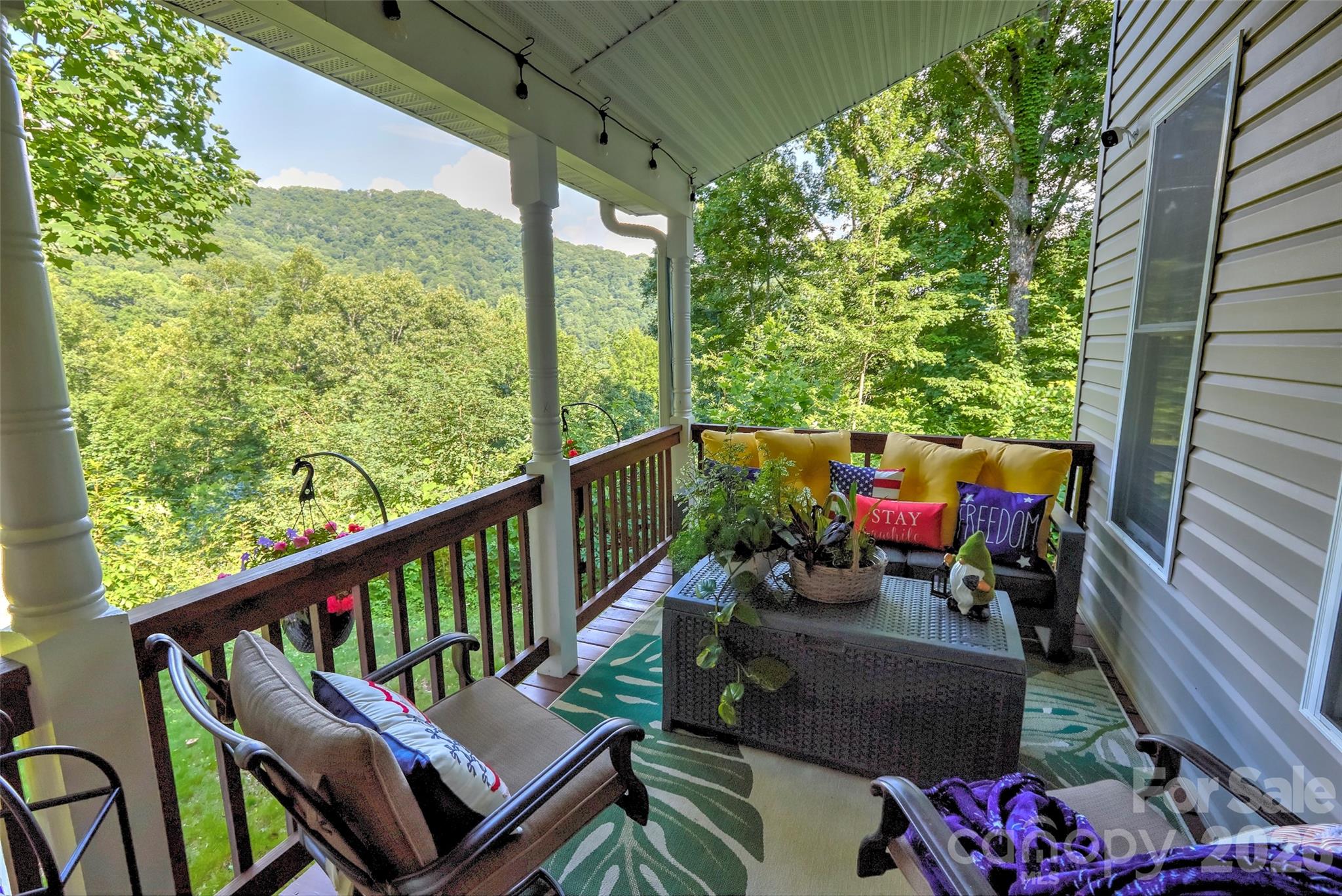 Single Family Residence at 1333 Pigeon Creek Road, Bryson City, photo 3 of 36