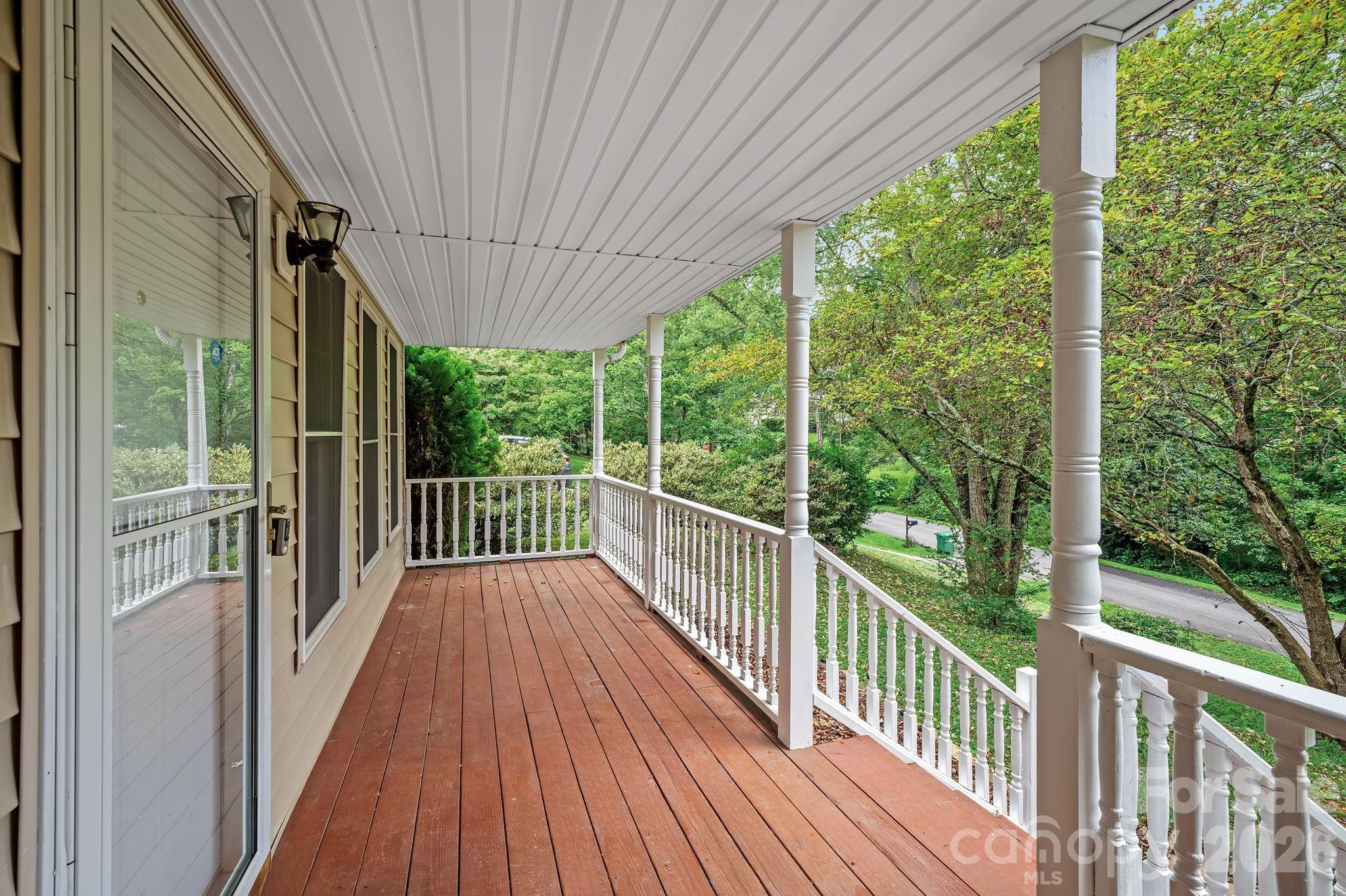 Single Family Residence at 30 Collenwood Road, Arden, photo 2 of 27