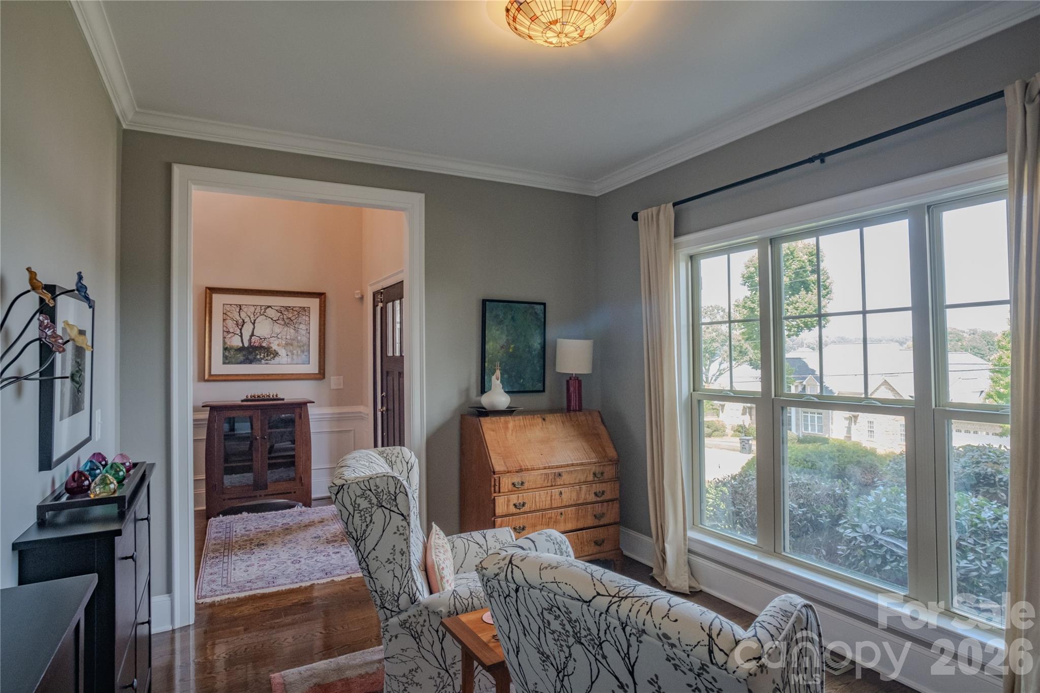 Lake View Sitting Room - 188 Wilson Lake Road, Mooresville