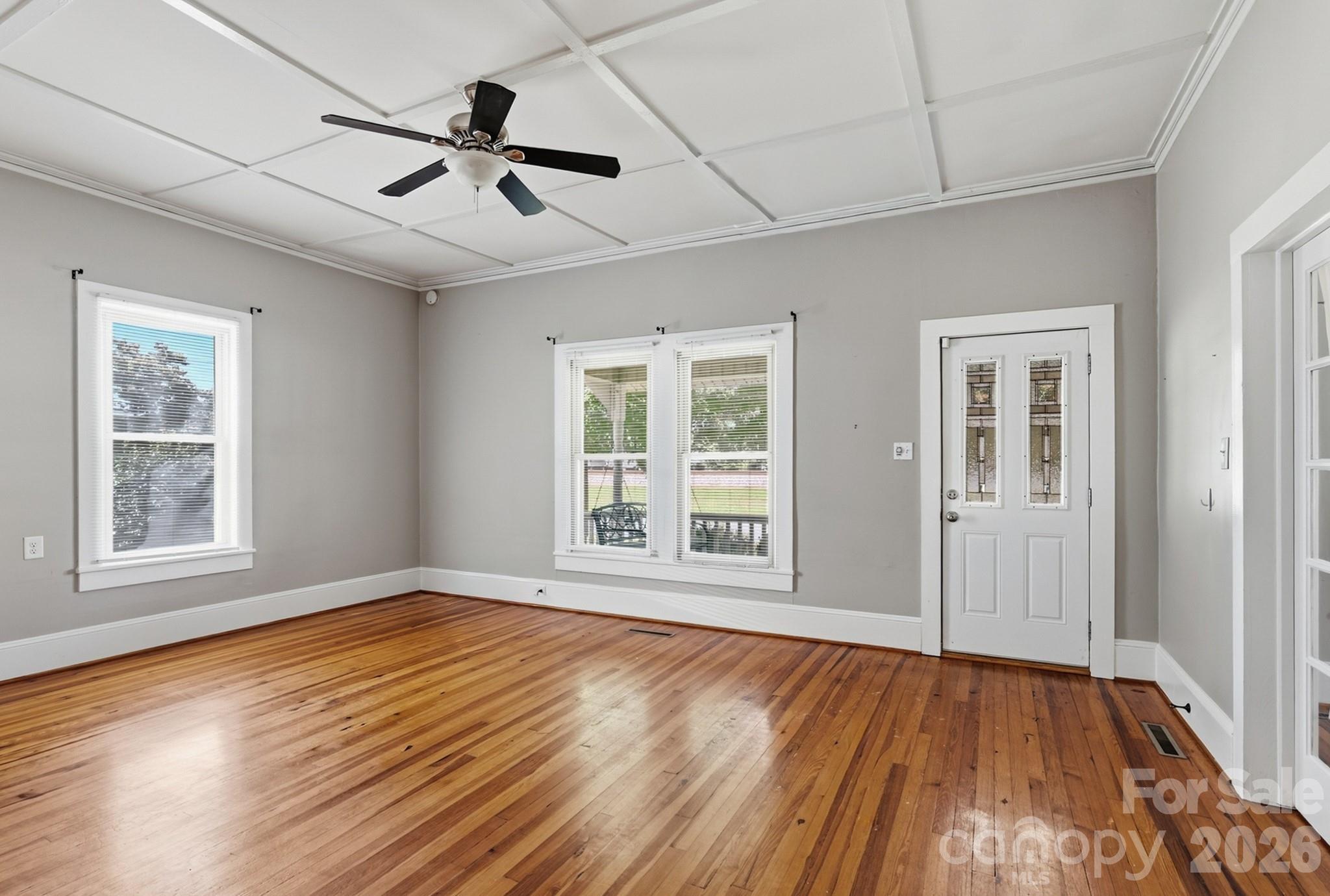Single Family Residence at 401 S Ridge Avenue, Kannapolis, photo 8 of 36