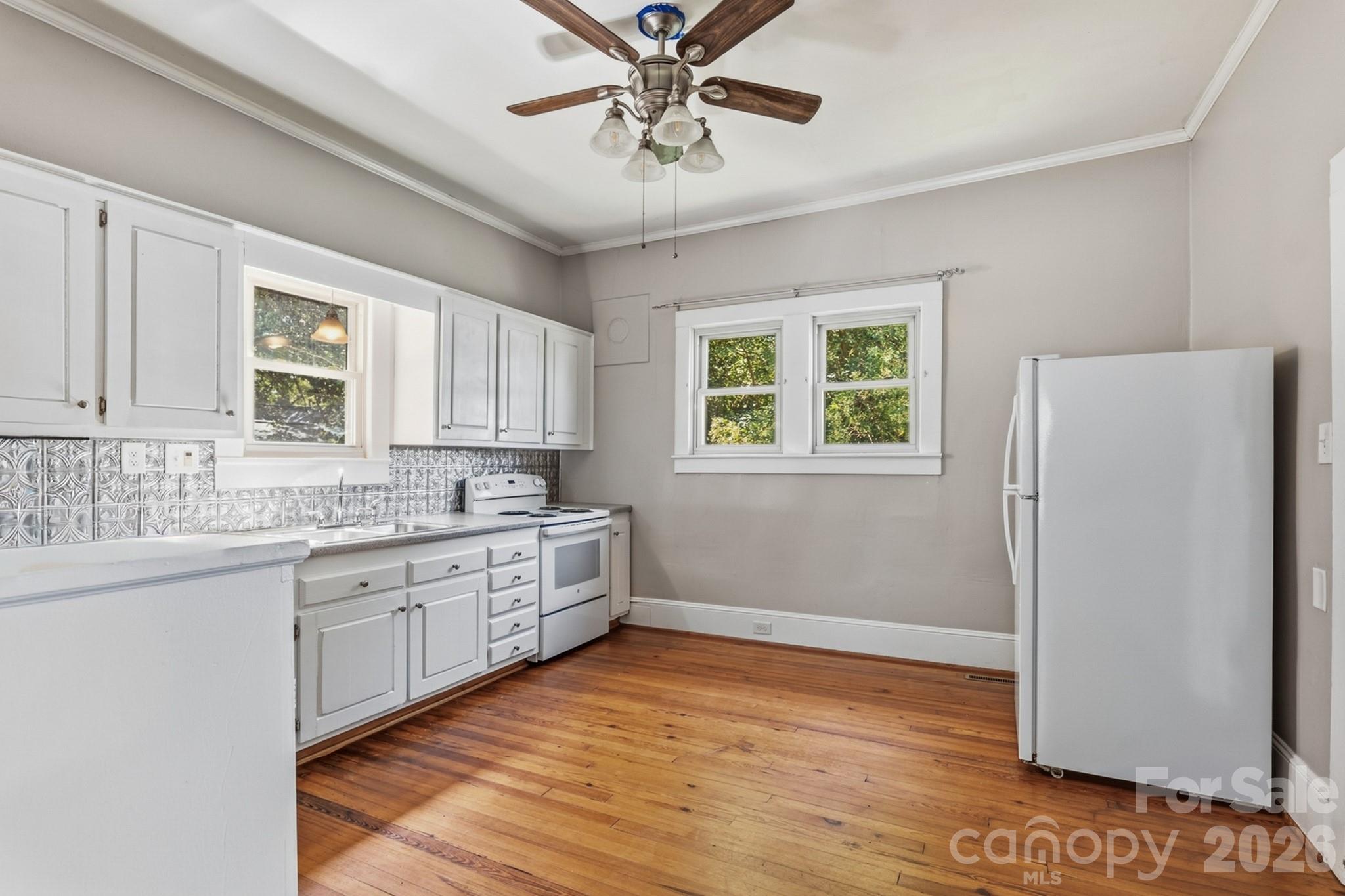 Single Family Residence at 401 S Ridge Avenue, Kannapolis, photo 21 of 36