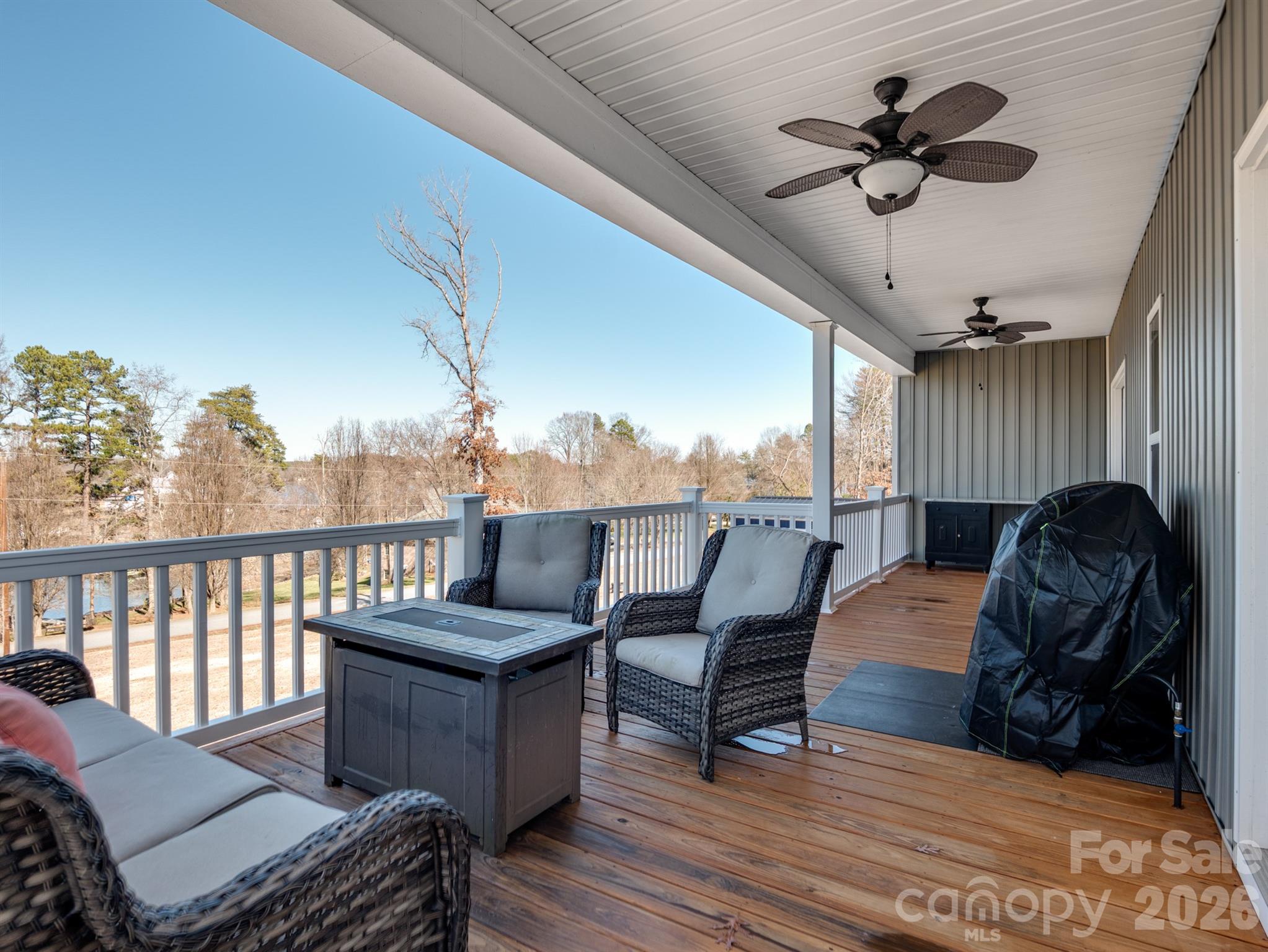 Single Family Residence at 9464 Riviera Drive, Sherrills Ford, photo 4 of 37