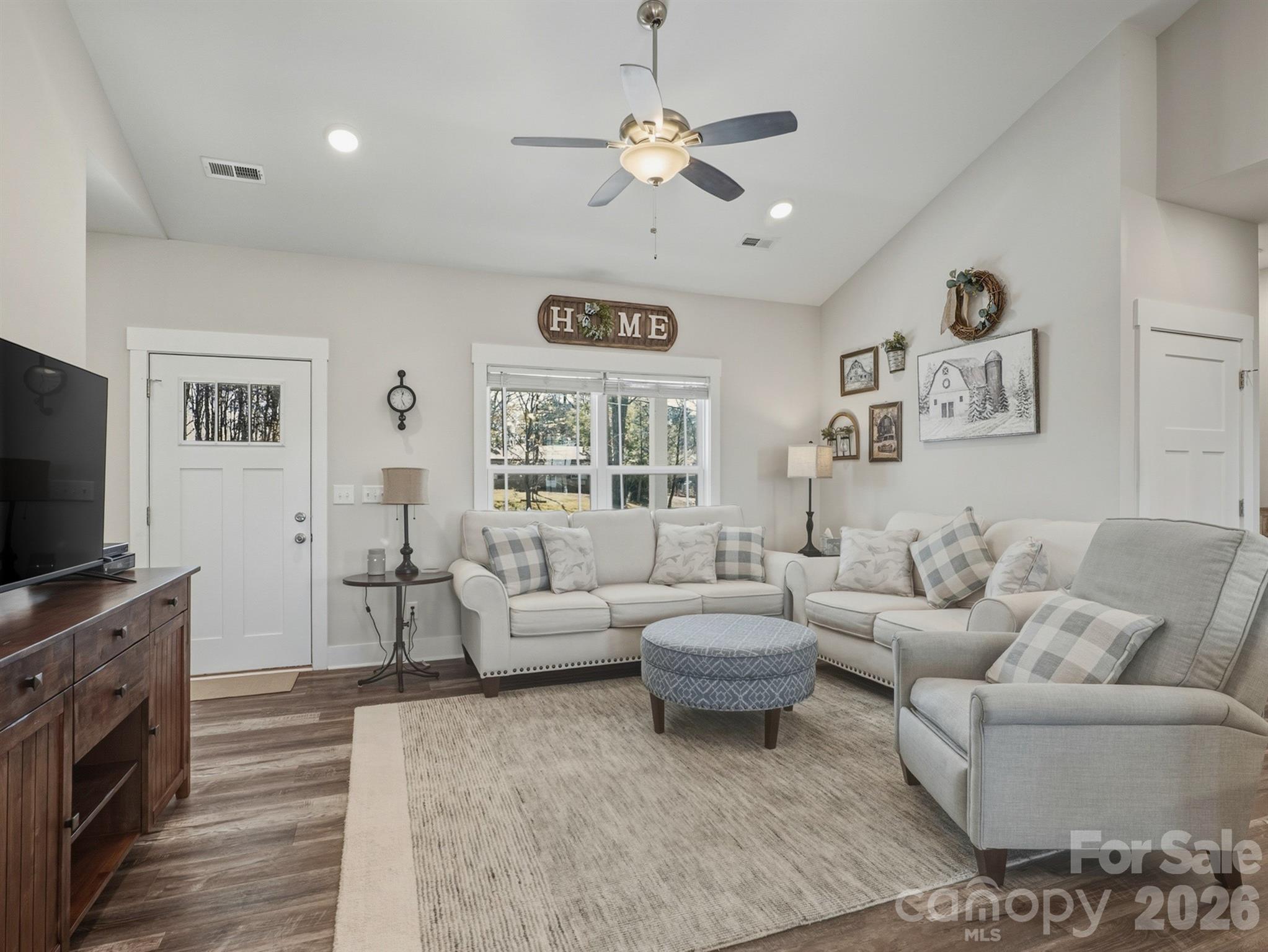 Single Family Residence at 9464 Riviera Drive, Sherrills Ford, photo 10 of 37