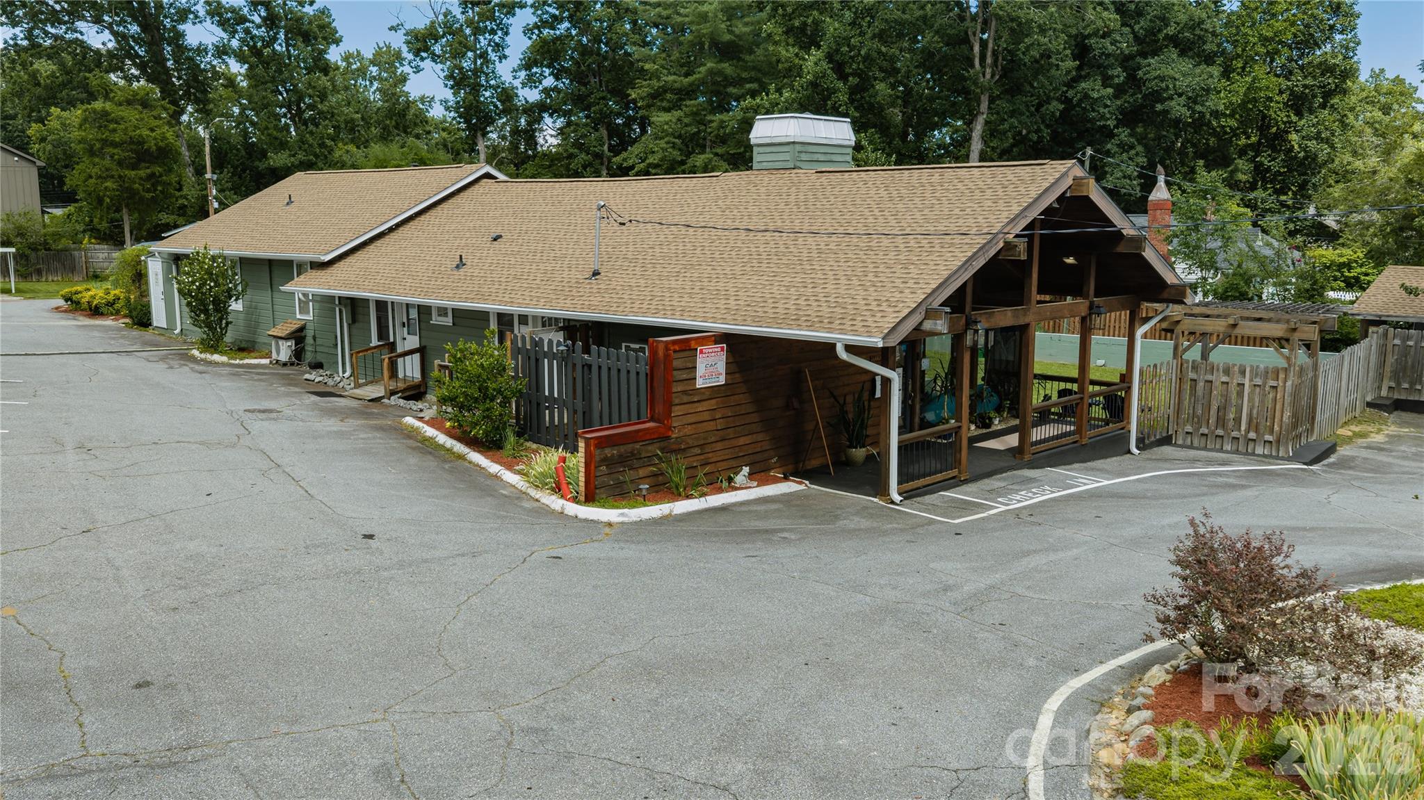 Lobby Entrance - 1510 Greenville Highway, Hendersonville