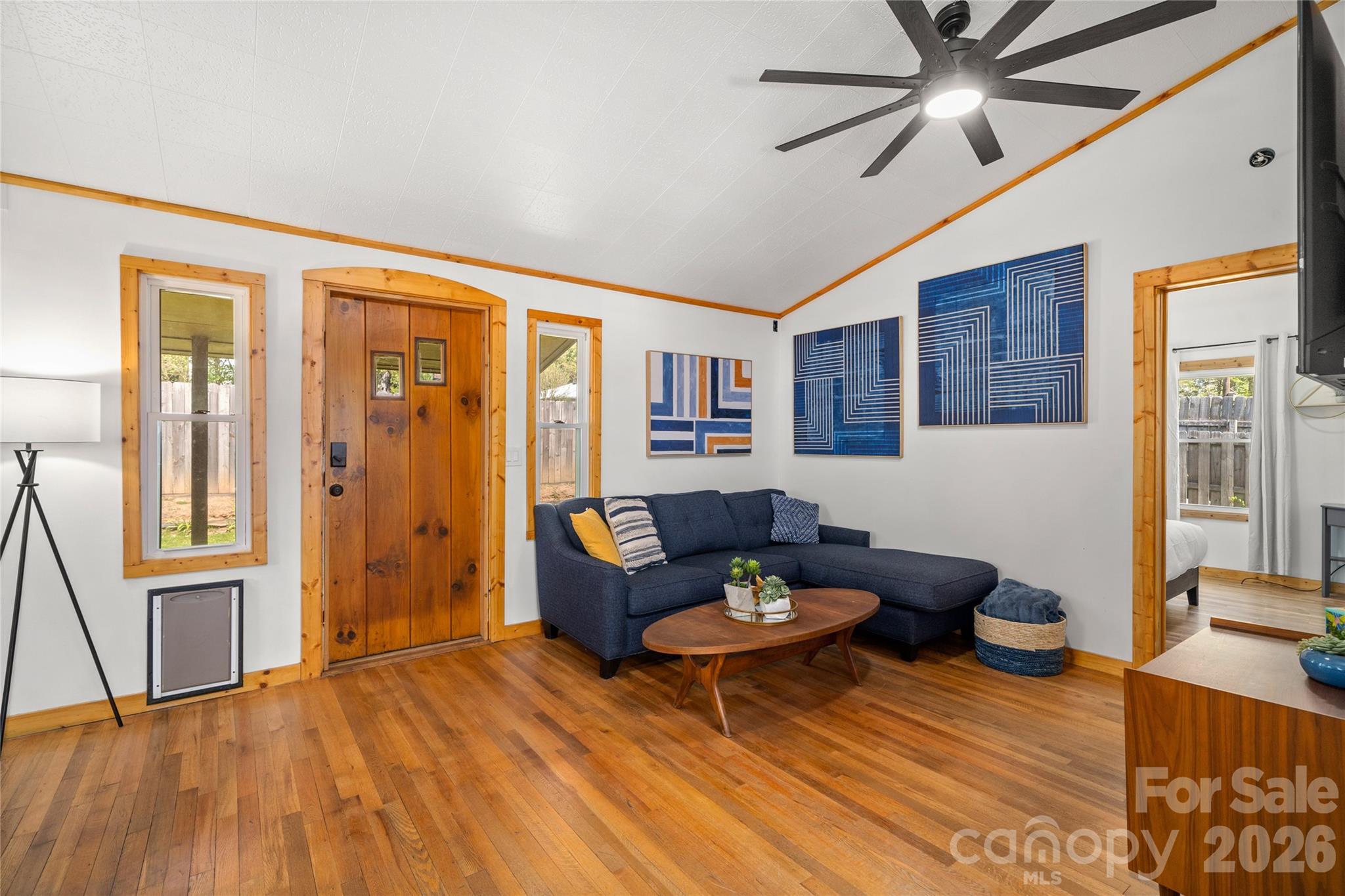 Single Family Living Room - 1510 Greenville Highway, Hendersonville