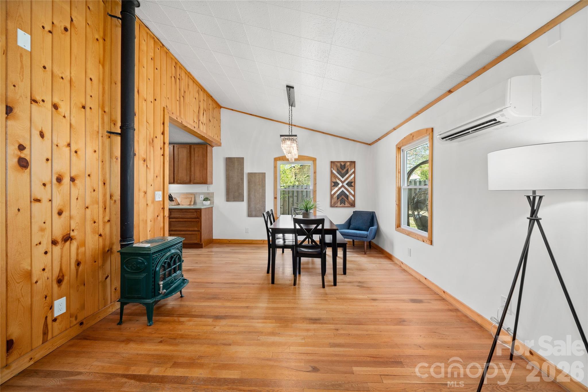 Single Family Dining Room - 1510 Greenville Highway, Hendersonville