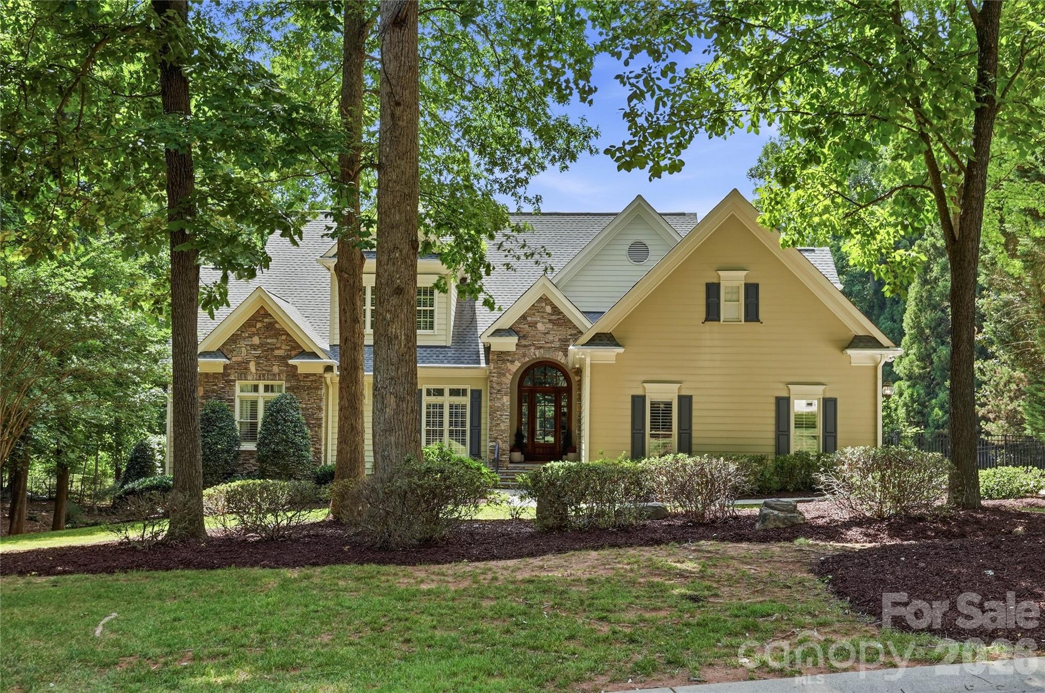 Single Family Residence at 168 Dedham Loop, Mooresville, photo 3 of 48
