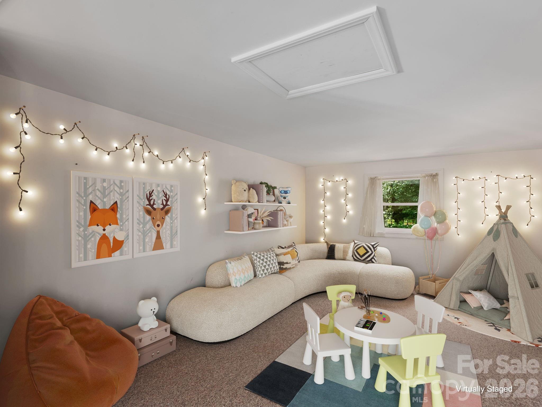 Virtually staged !!!!- Loft - A cozy hangout. - 1572 Brushy Fork Road, Sylva