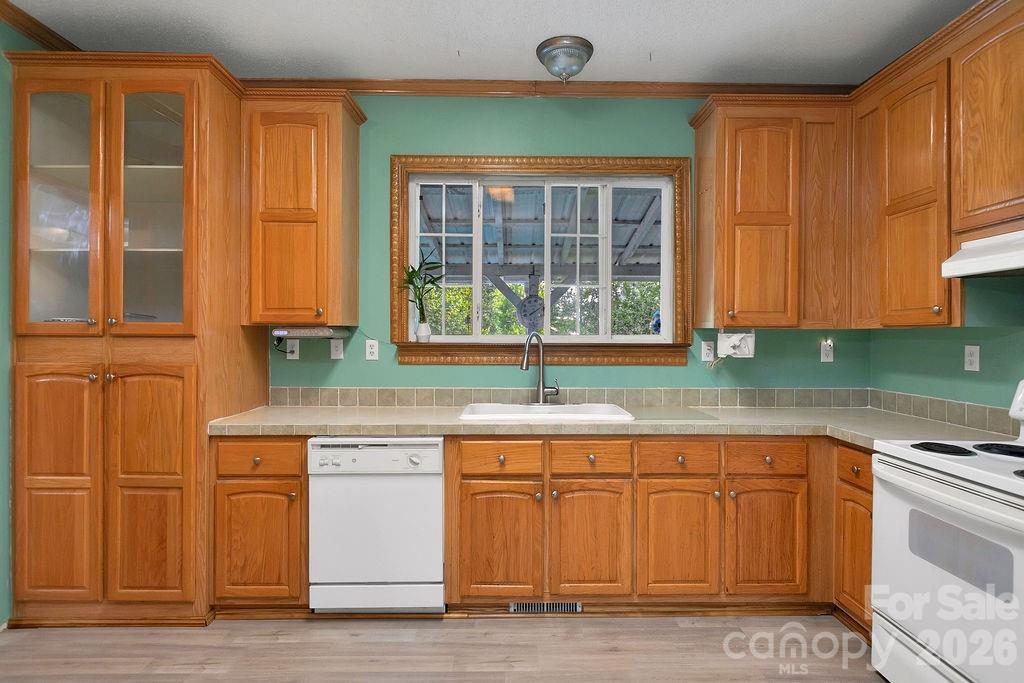 Plenty of Natural Light - 98 New Sorrells Estate, Brevard