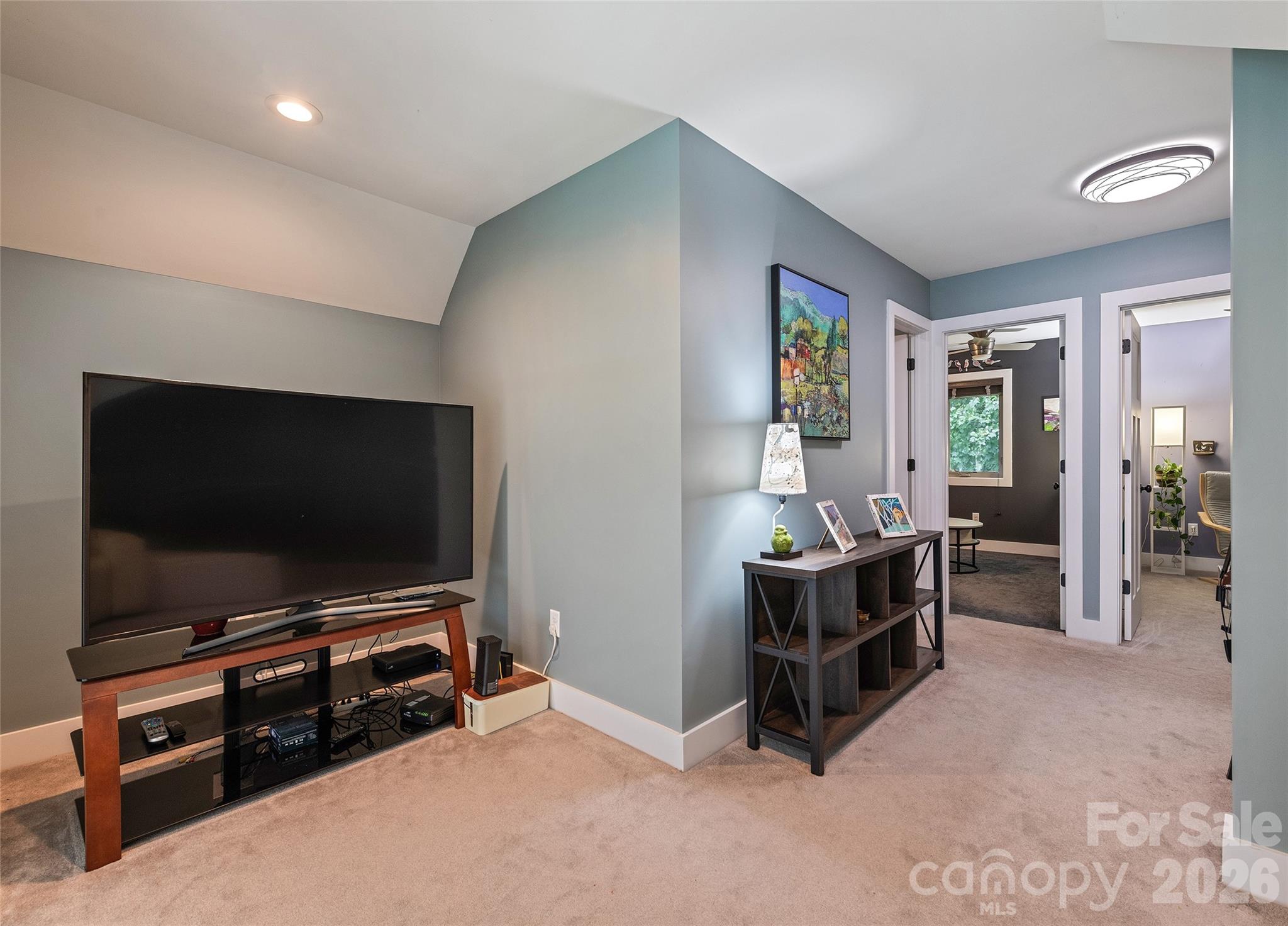 Single Family Residence at 18 Forget Me Not Meadows, Fairview, photo 32 of 41