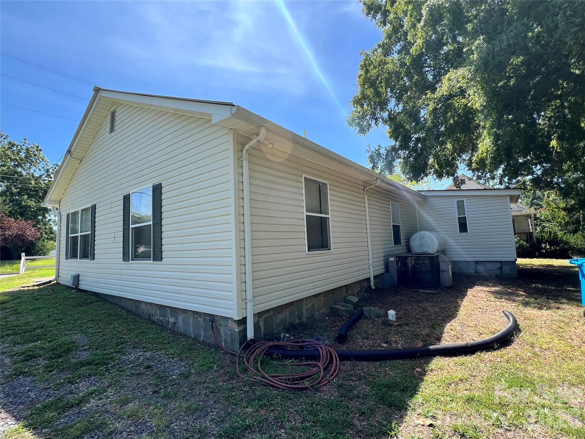 Right Side and Rear View - 443 Smith Street, Albemarle