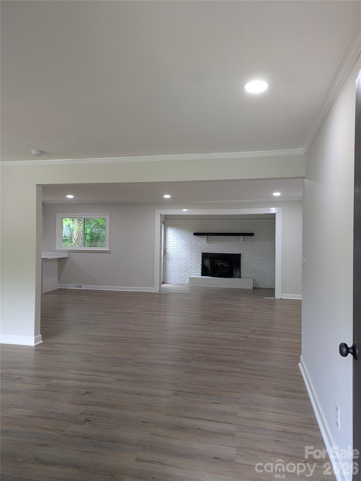 Single Family Residence at 1002 Hemlock Drive, Shelby, photo 6 of 42