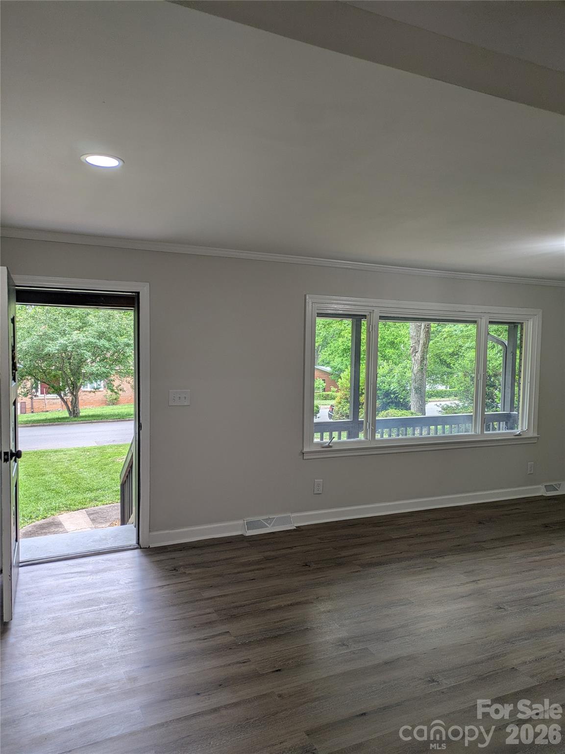 Single Family Residence at 1002 Hemlock Drive, Shelby, photo 8 of 42