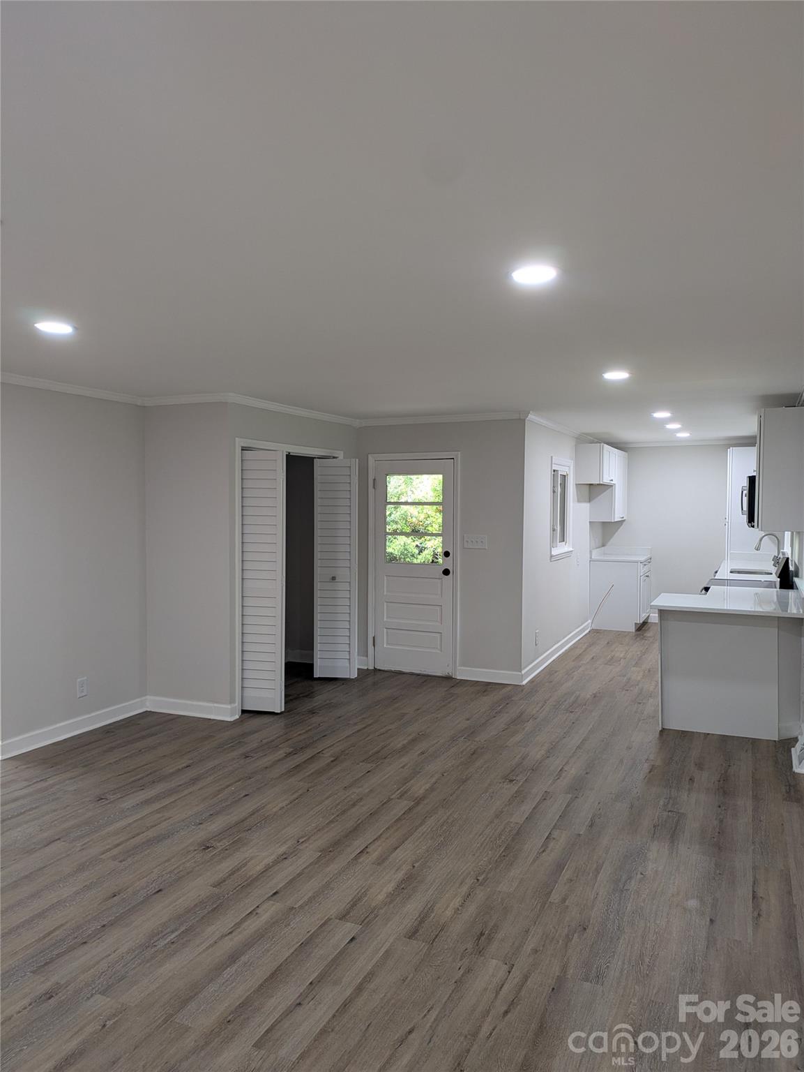 Single Family Residence at 1002 Hemlock Drive, Shelby, photo 13 of 42