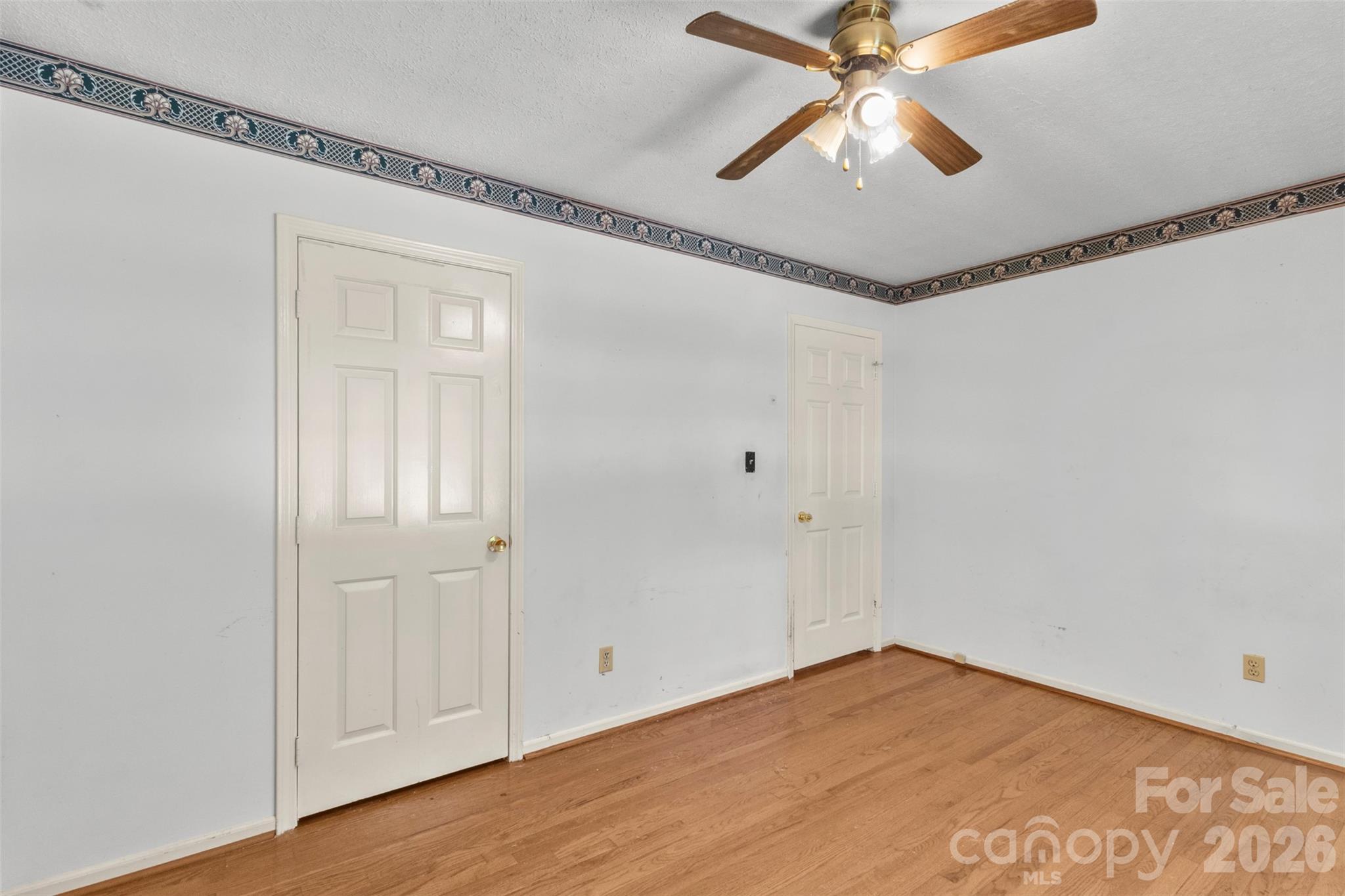 Single Family Residence at 320 Amhurst Drive, Kings Mountain, photo 16 of 24