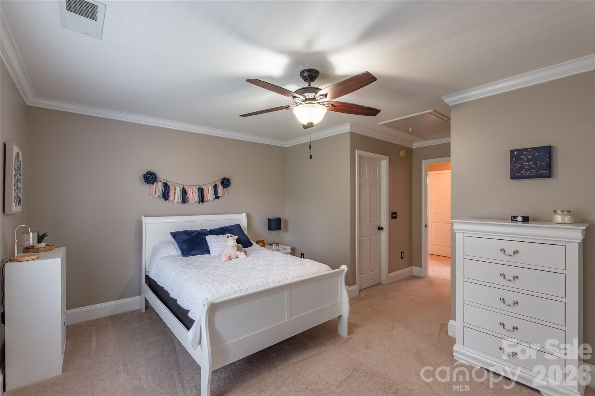 Single Family Residence at 4711 Sherborne Drive, Harrisburg, photo 20 of 35