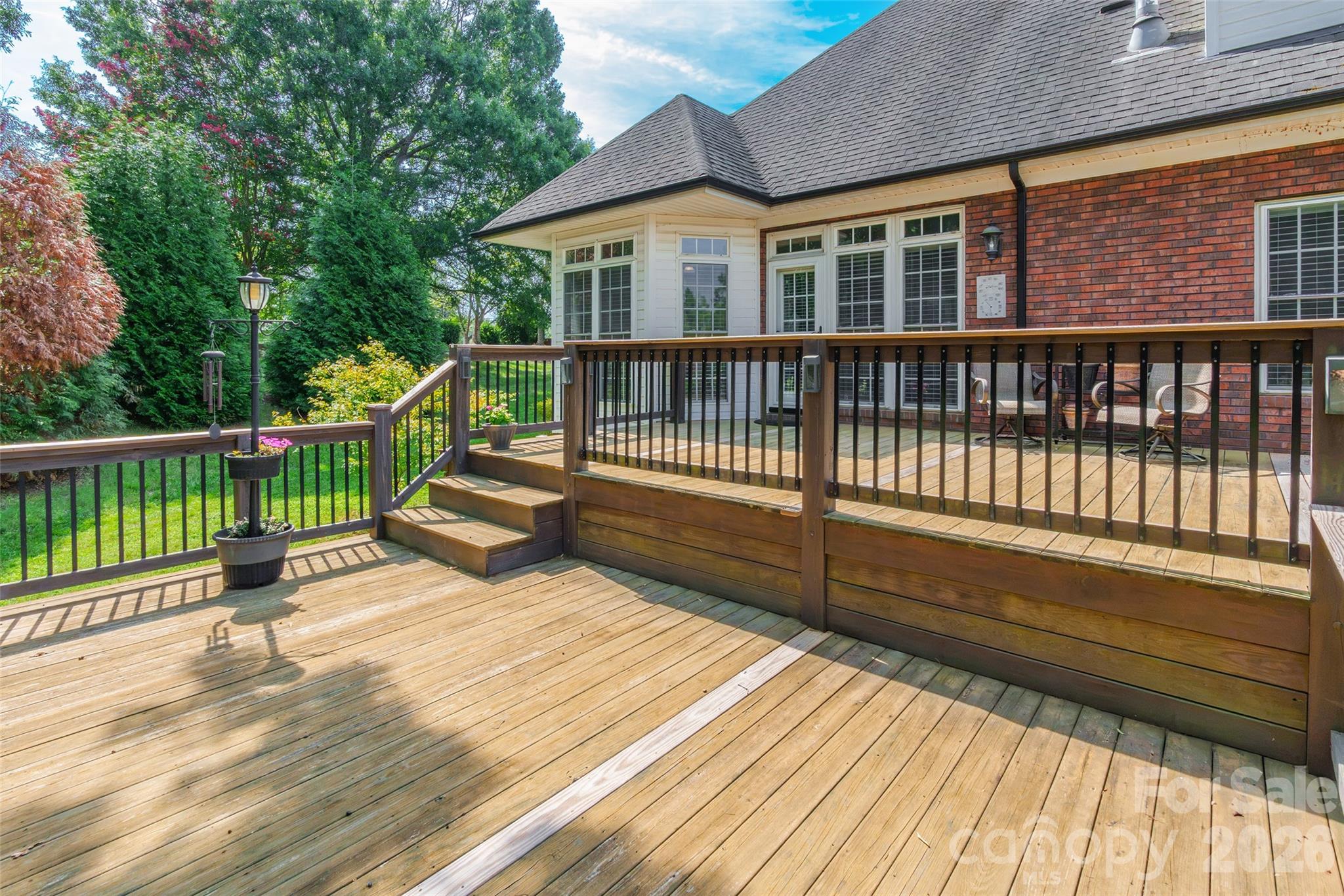 Single Family Residence at 4711 Sherborne Drive, Harrisburg, photo 32 of 35
