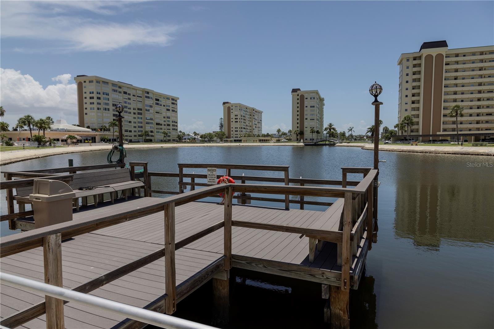 Condominium at 4525 COVE CIR #1107, ST PETERSBURG, photo 16 of 36