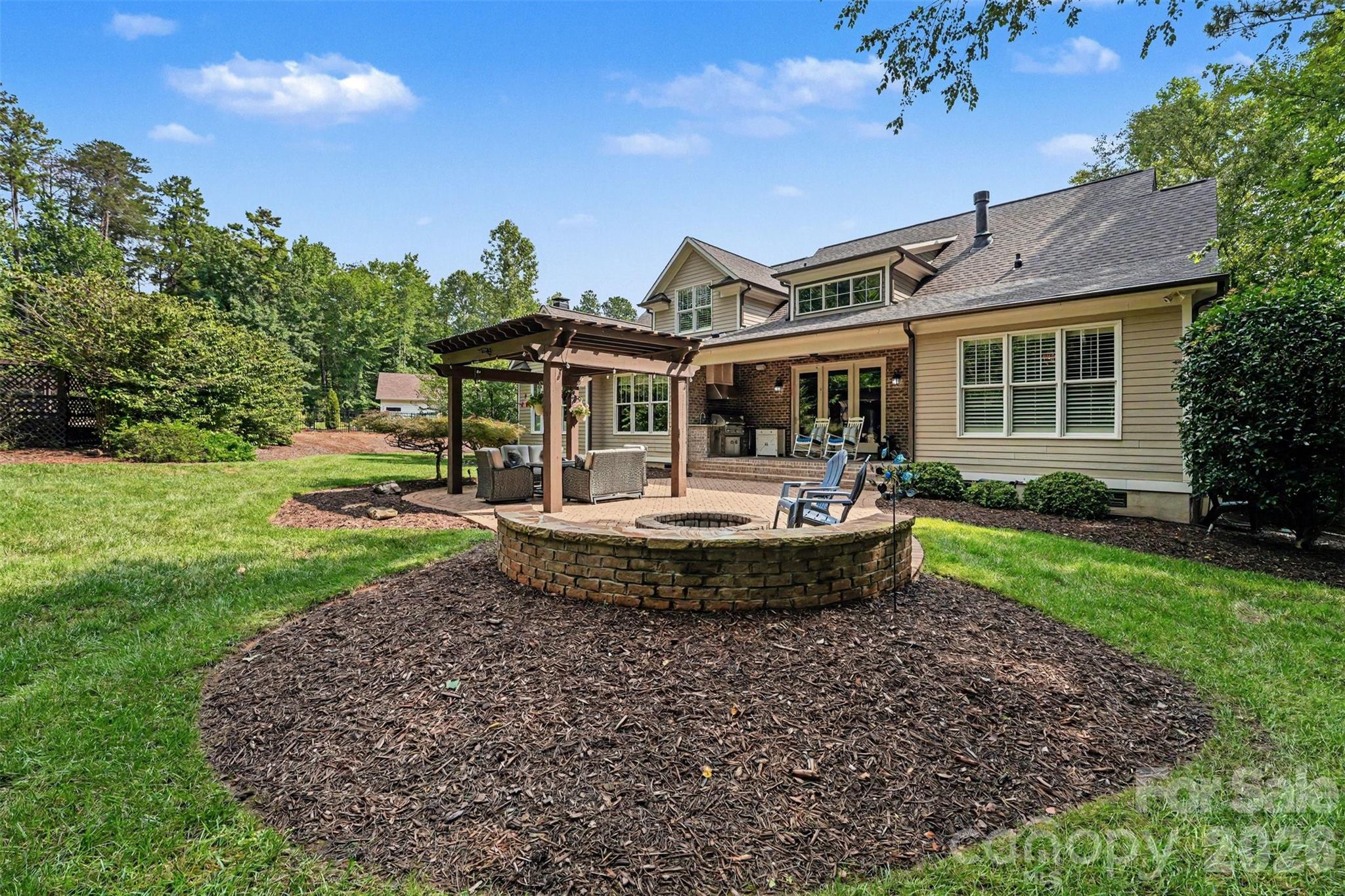 Single Family Residence at 120 Silver Lake Trail, Mooresville, photo 28 of 37