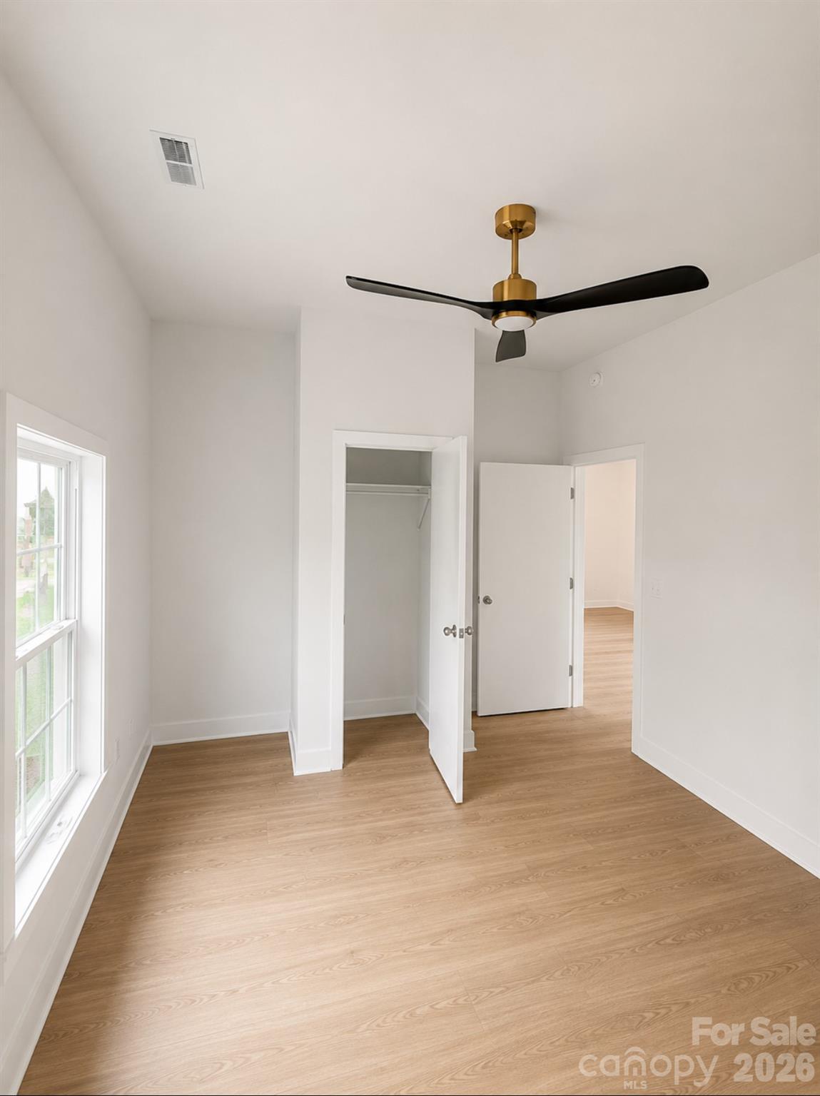 Single Family Residence at 207 Chestnut Street, Gaffney, photo 8 of 13