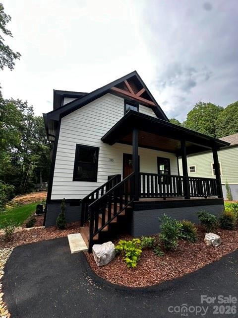 Front Porch - 310 Ninth Street, Black Mountain
