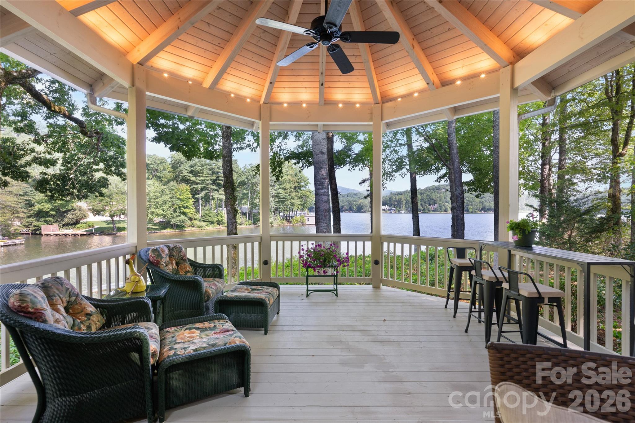 Single Family Residence at 73 Lake Point Drive, Lake Toxaway, photo 37 of 48