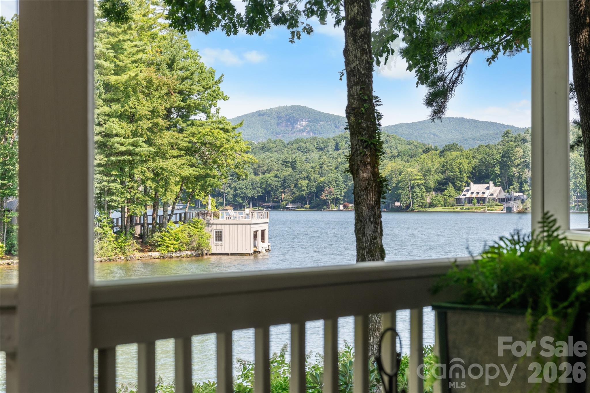 Single Family Residence at 73 Lake Point Drive, Lake Toxaway, photo 38 of 48