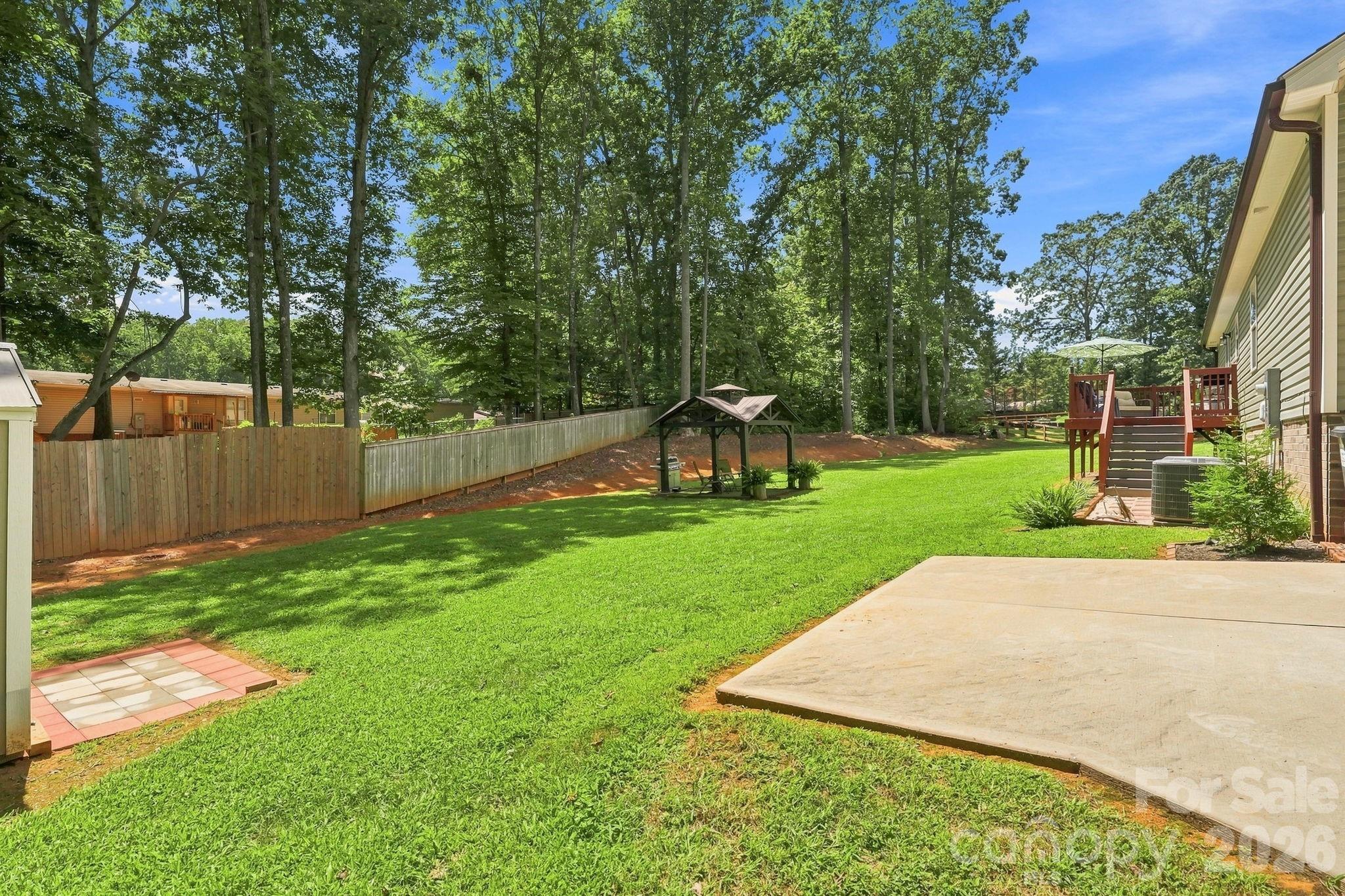 Single Family Residence at 312 Sailwinds Road, Mooresville, photo 29 of 35