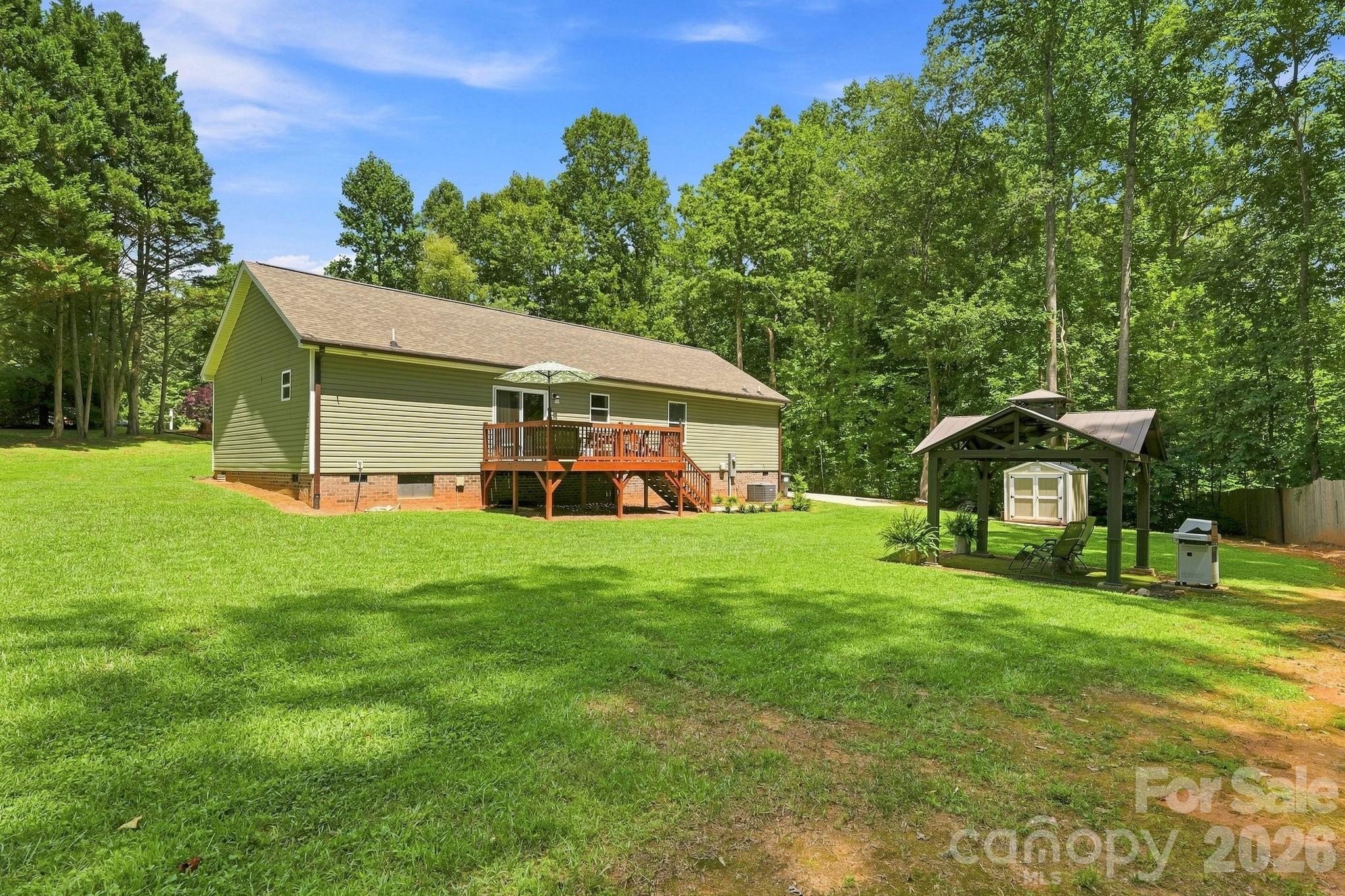 Single Family Residence at 312 Sailwinds Road, Mooresville, photo 32 of 35