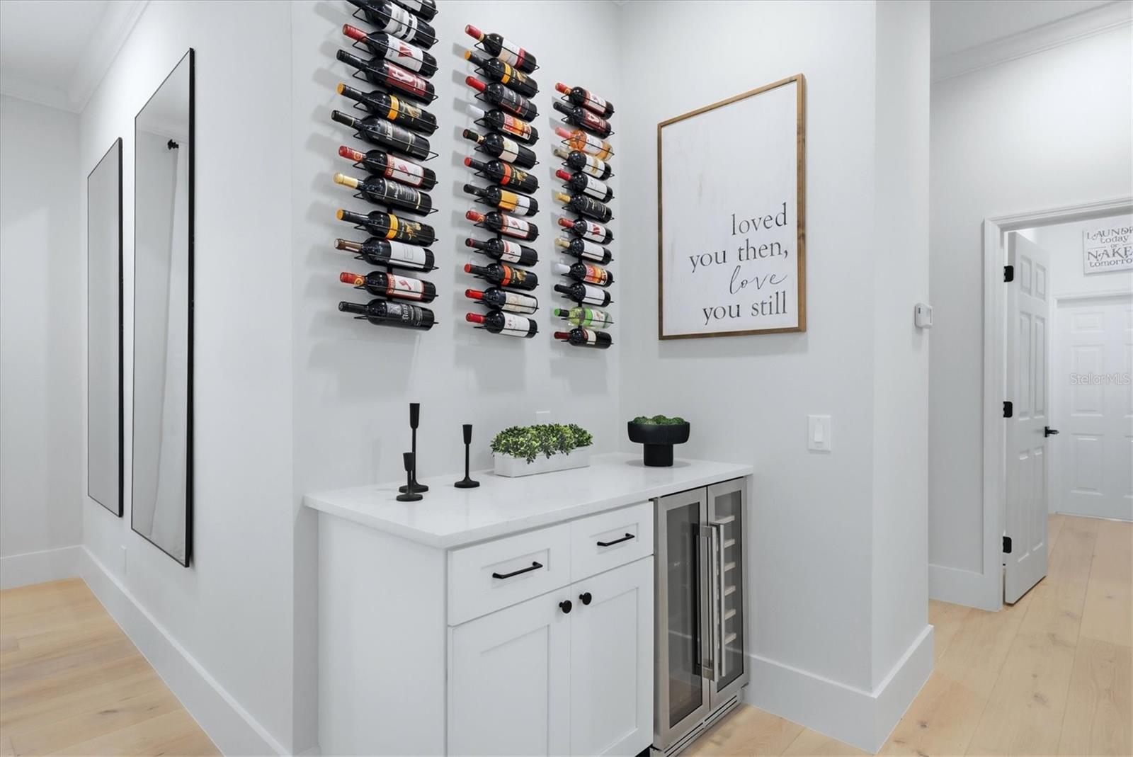 Dry Bar with Wine Racks and Wine Cooler - 7825 WILTON CRESCENT CIR, BRADENTON