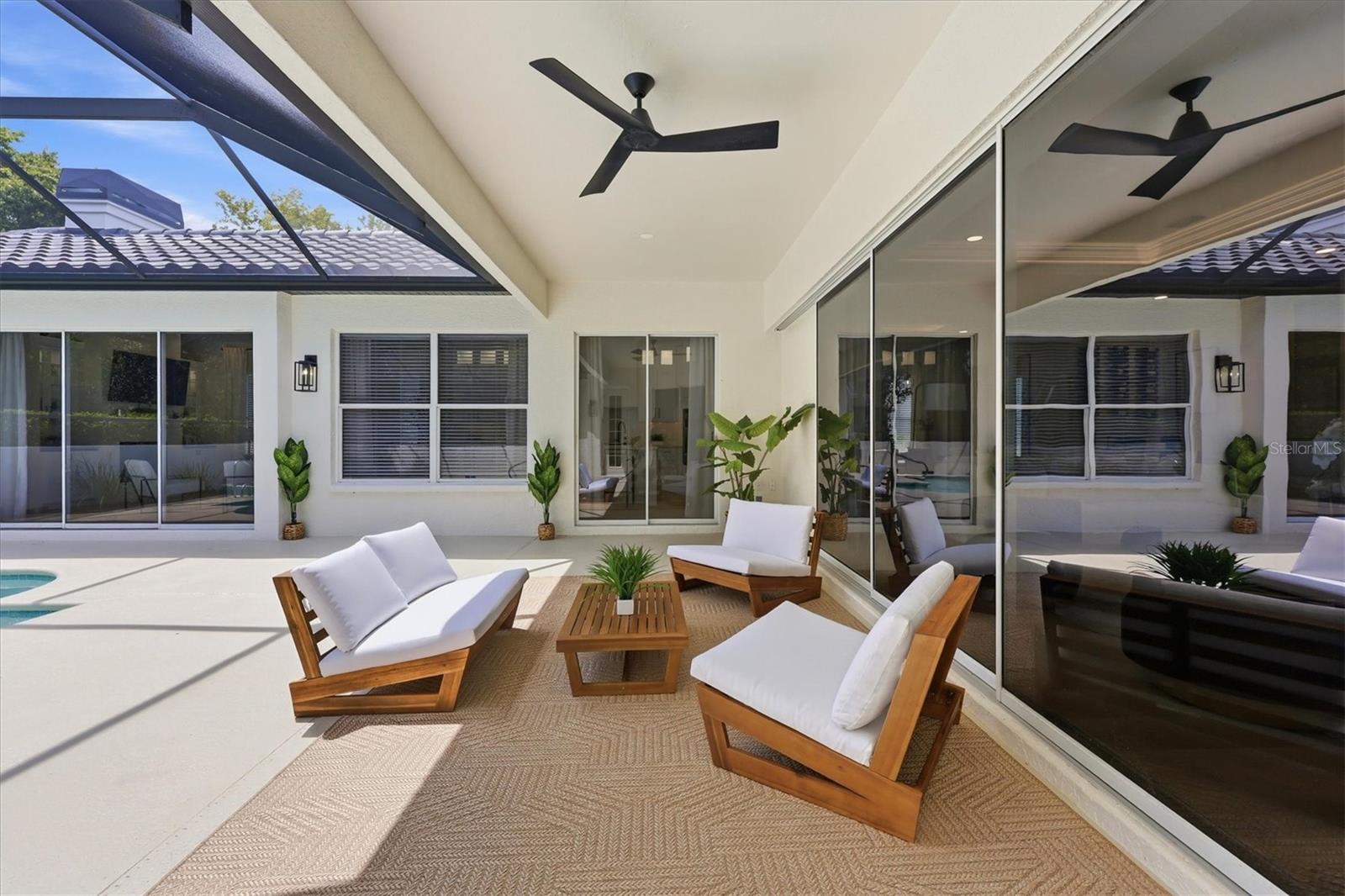 Lanai Seating - 7825 WILTON CRESCENT CIR, BRADENTON
