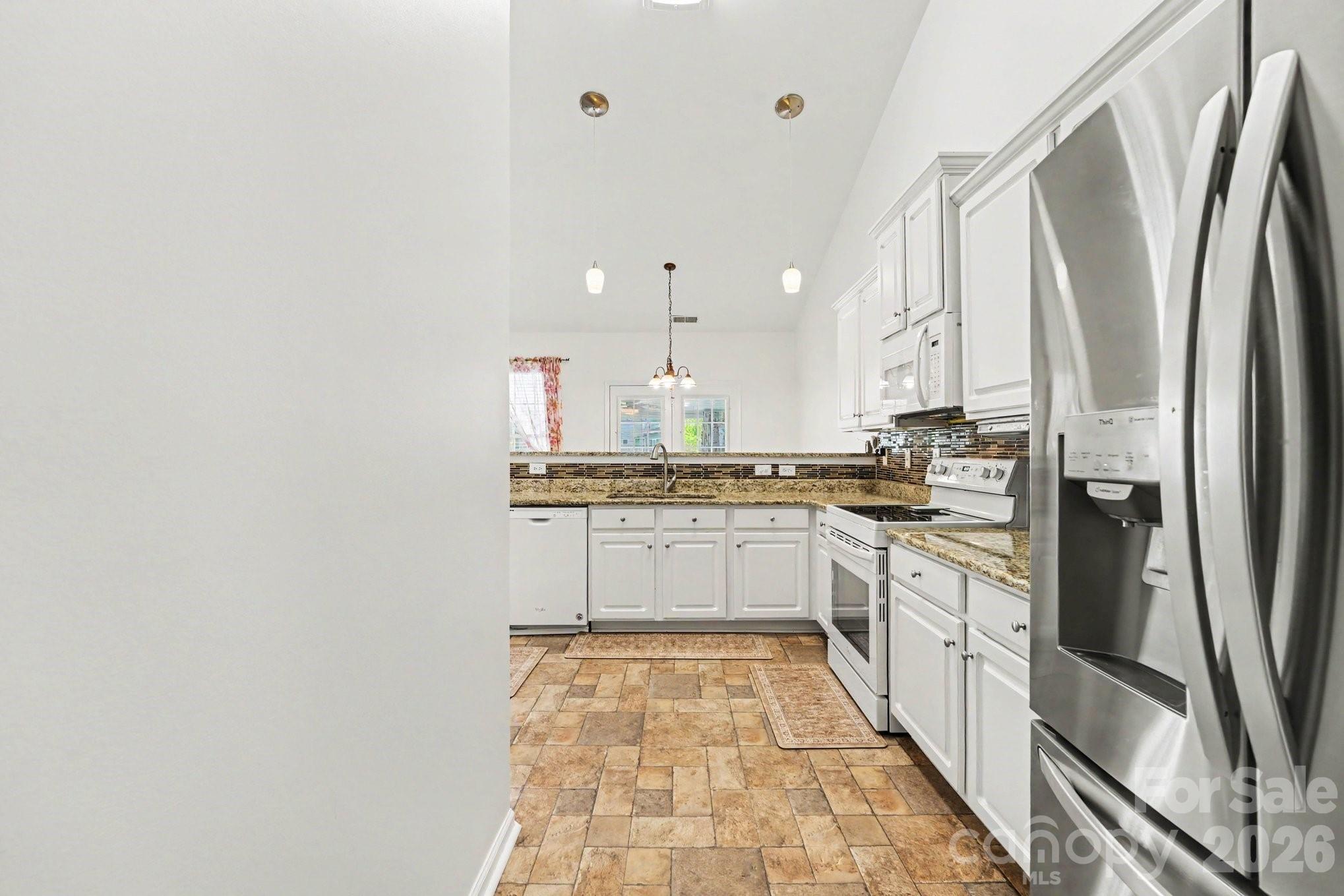 Single Family Residence at 1274 Emory Lane NW, Concord, photo 6 of 34