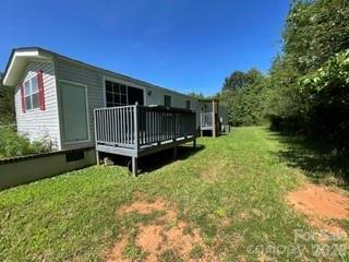 rear deck off kitchen - 1098 Macedonia Road, Gaffney