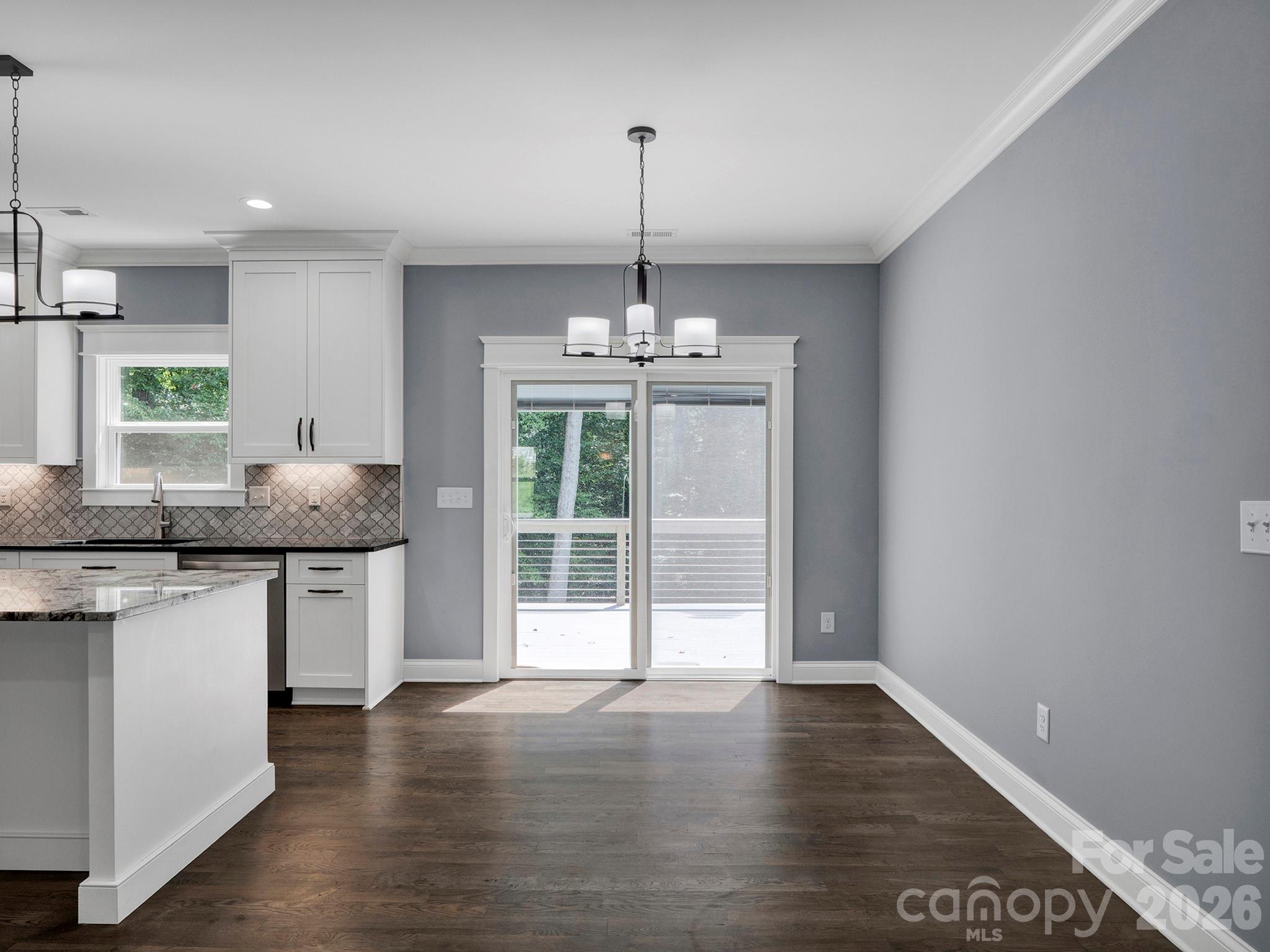 Single Family Residence at 216 Paradise Drive, Belmont, photo 7 of 44