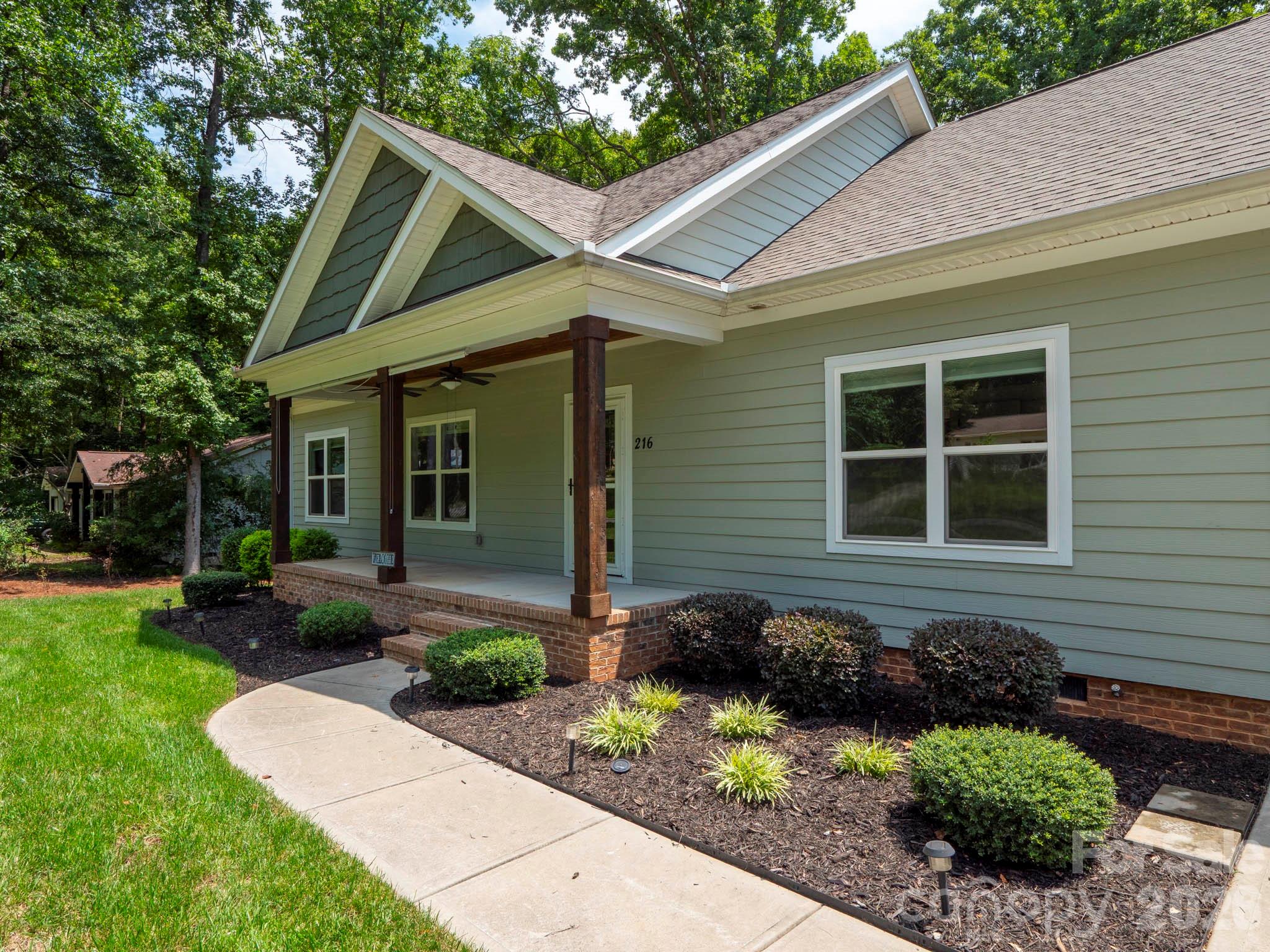 Single Family Residence at 216 Paradise Drive, Belmont, photo 35 of 44