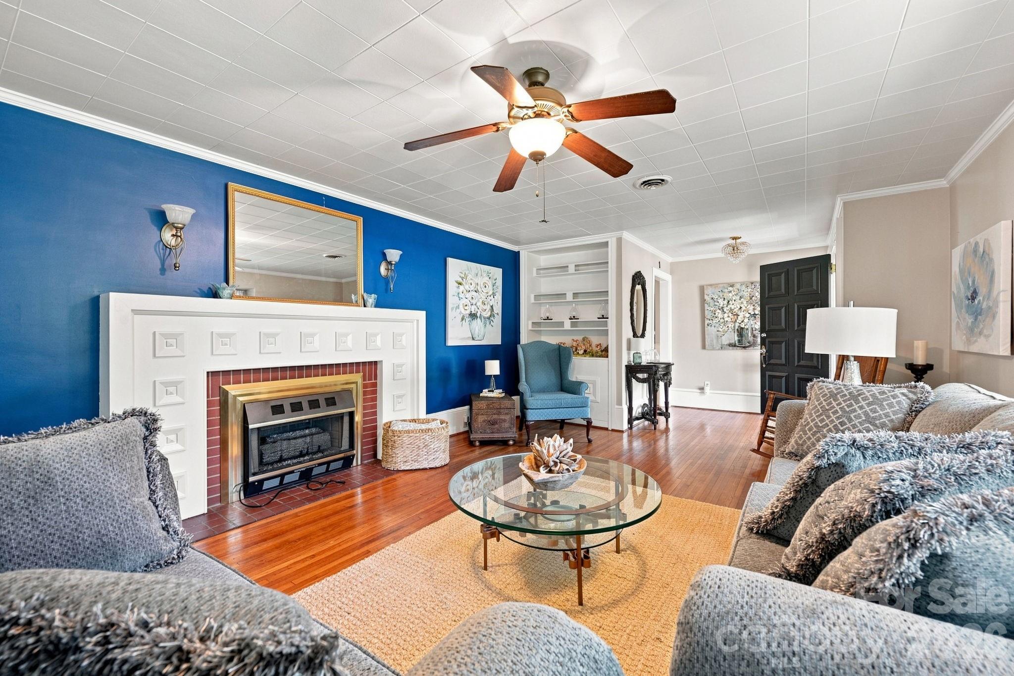 Single Family Residence at 310 Brook Street, Kannapolis, photo 6 of 26