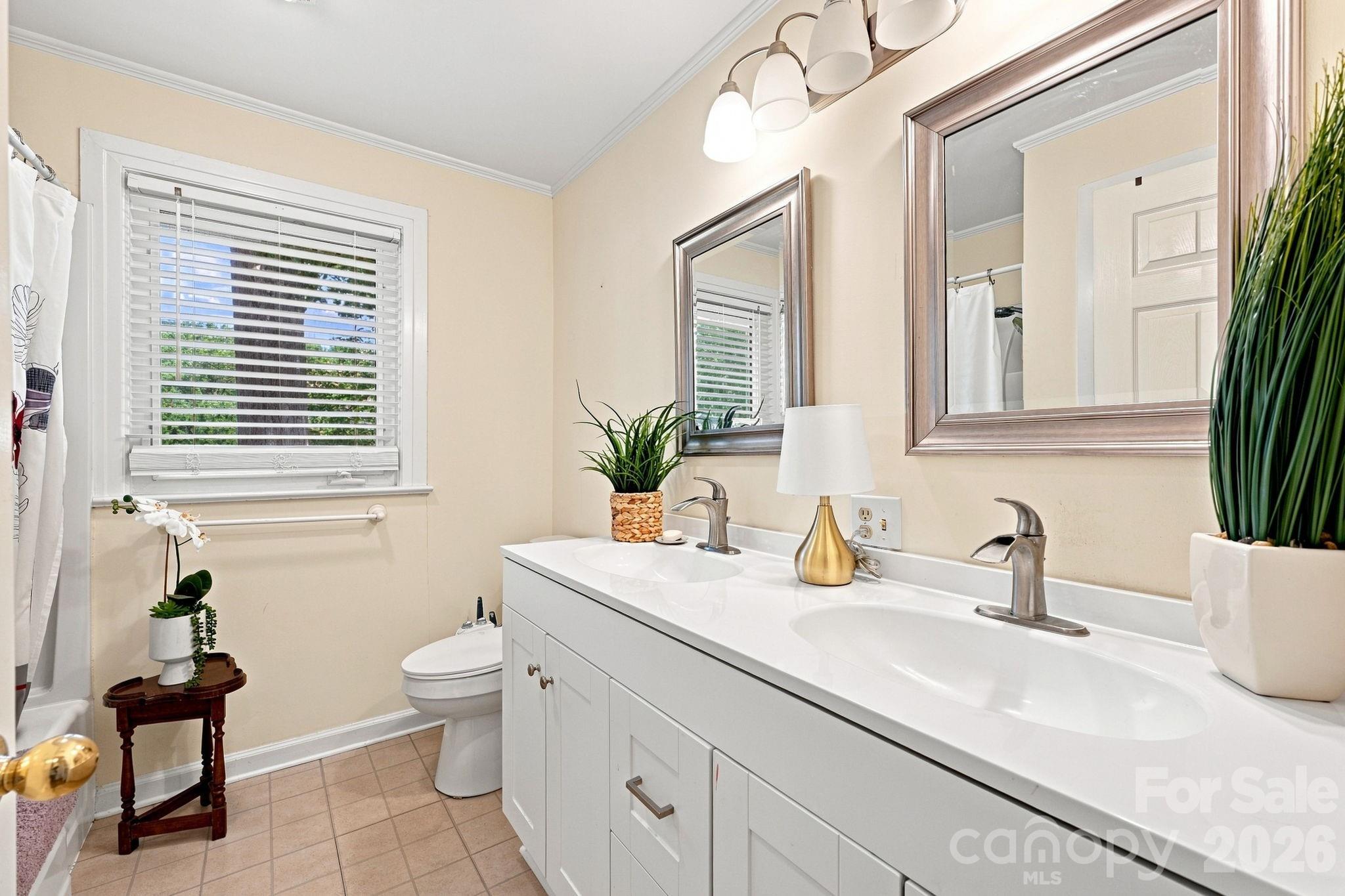 Single Family Residence at 310 Brook Street, Kannapolis, photo 13 of 26