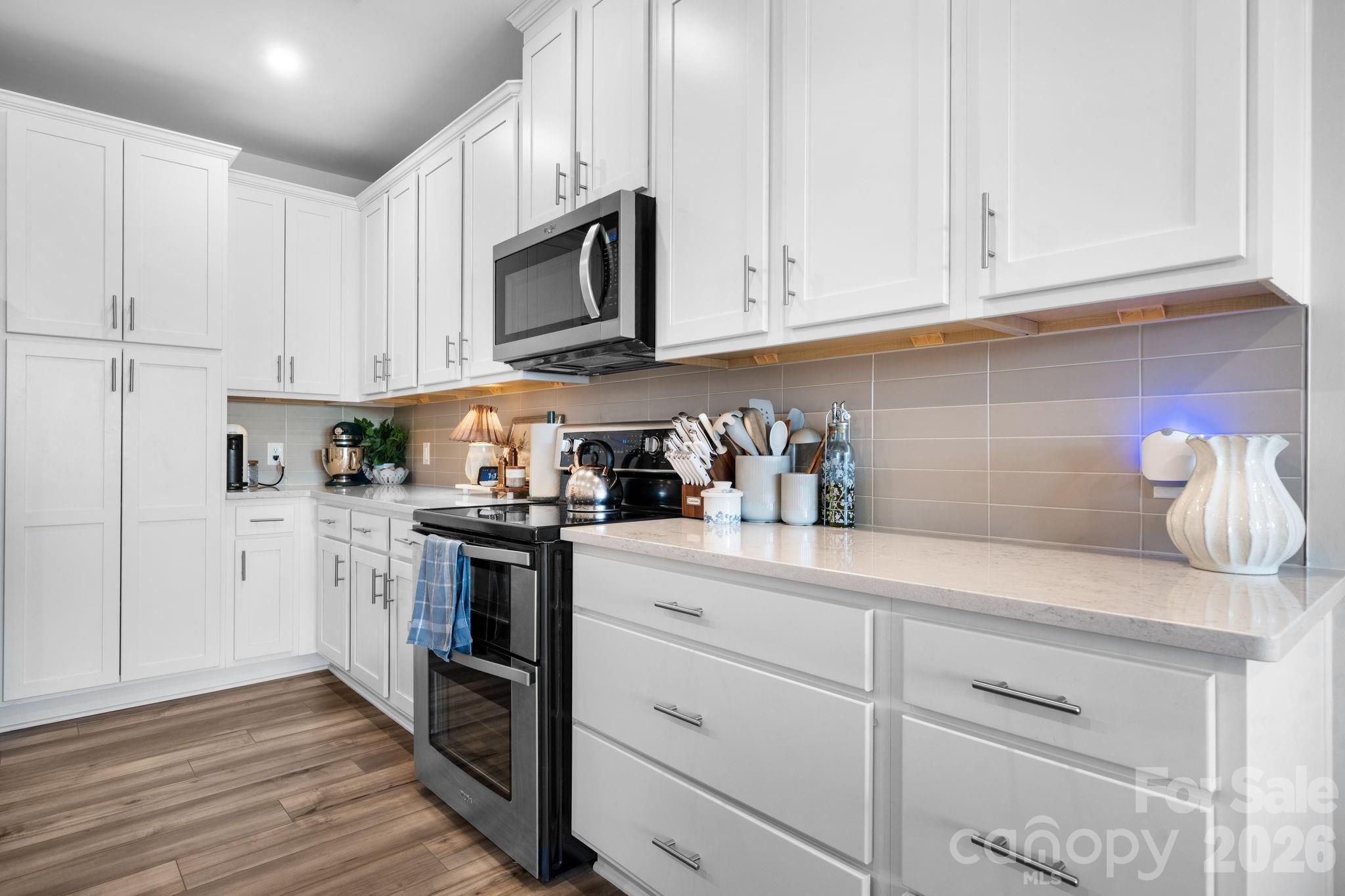Condominium at 4455 Reed Creek Drive, Sherrills Ford, photo 8 of 43