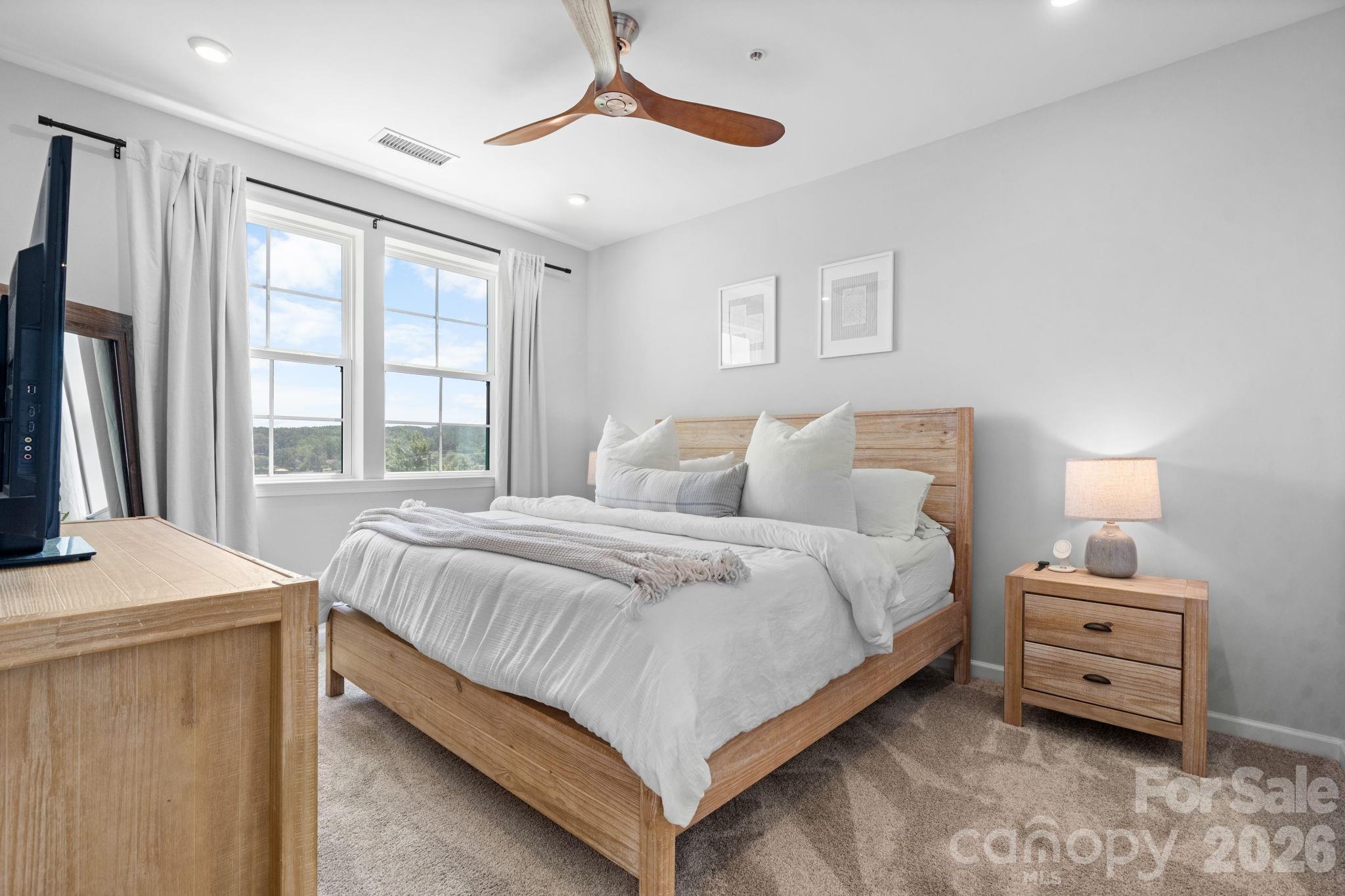 Condominium at 4455 Reed Creek Drive, Sherrills Ford, photo 11 of 43