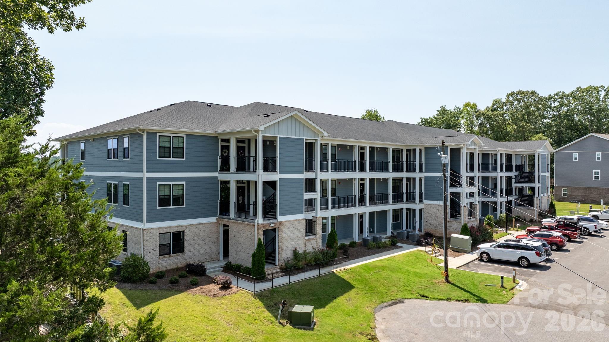 Condominium at 4455 Reed Creek Drive, Sherrills Ford, photo 42 of 43