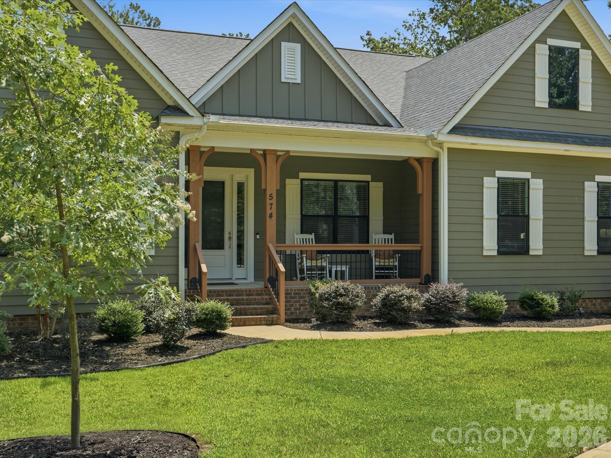 Single Family Residence at 574 Shepherd Lane, Clover, photo 2 of 33
