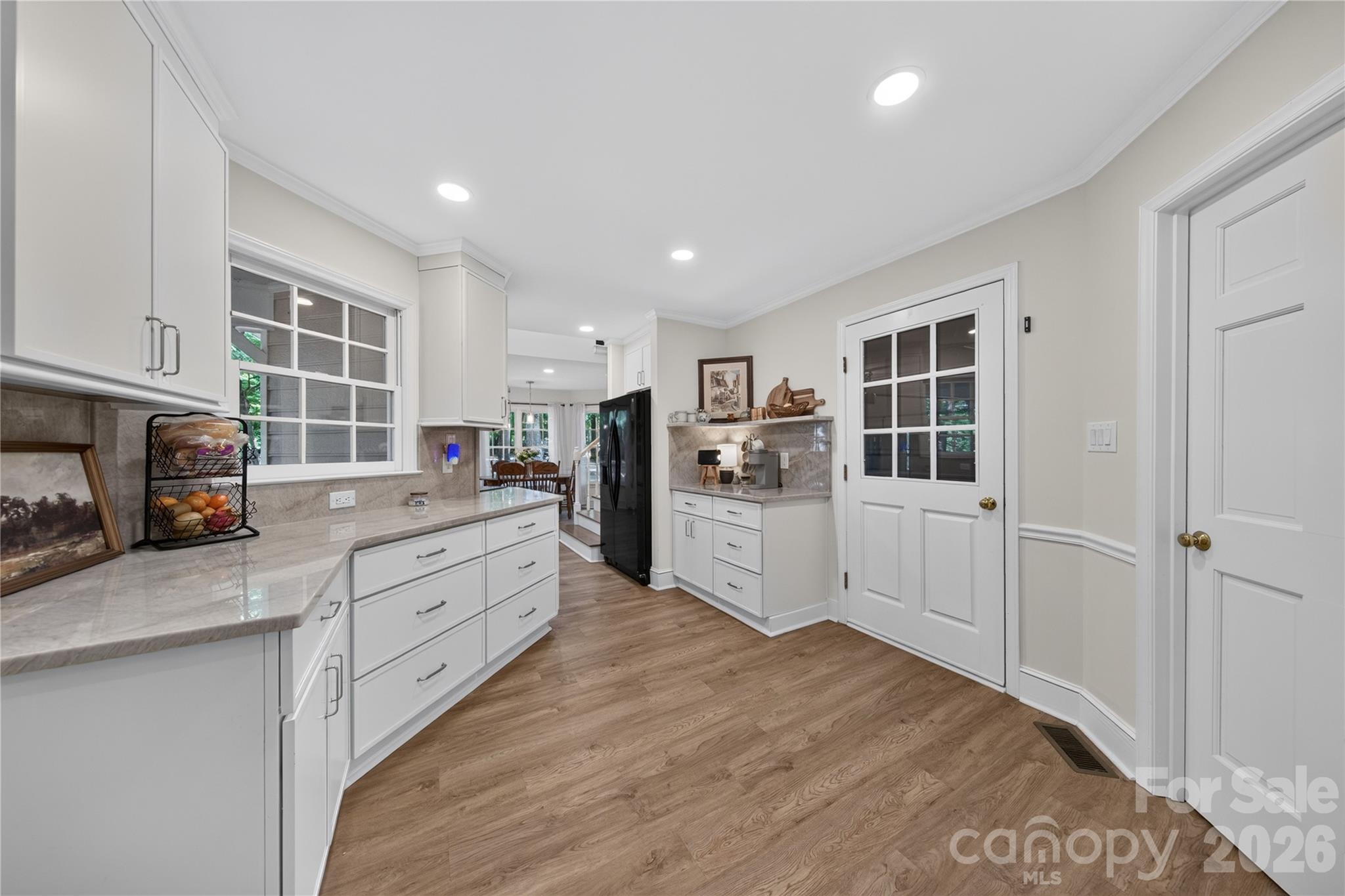 Fully Renovated Kitchen - 2721 Tara Drive, Monroe