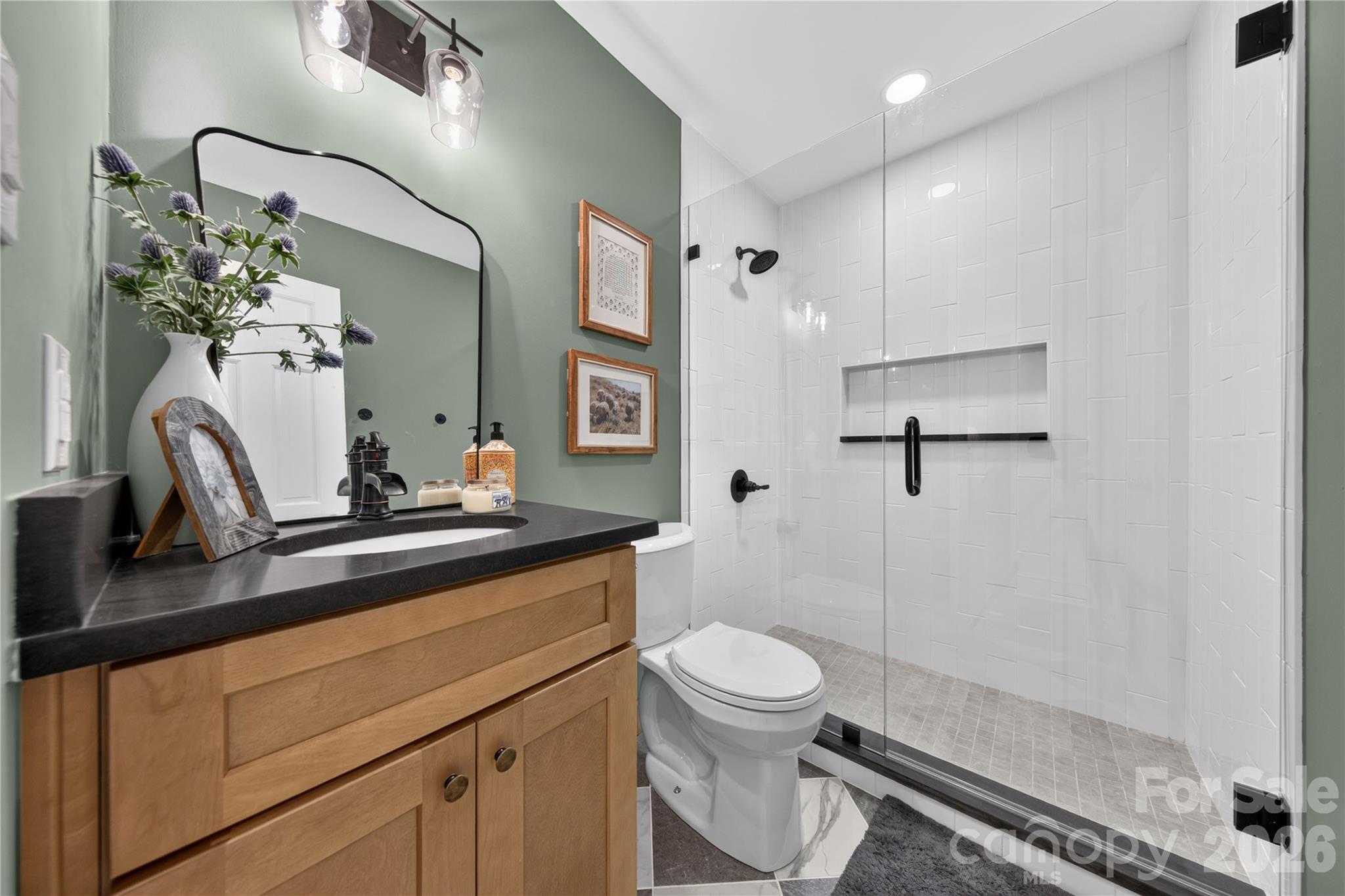 Fully Renovated Hall Bathroom - 2721 Tara Drive, Monroe