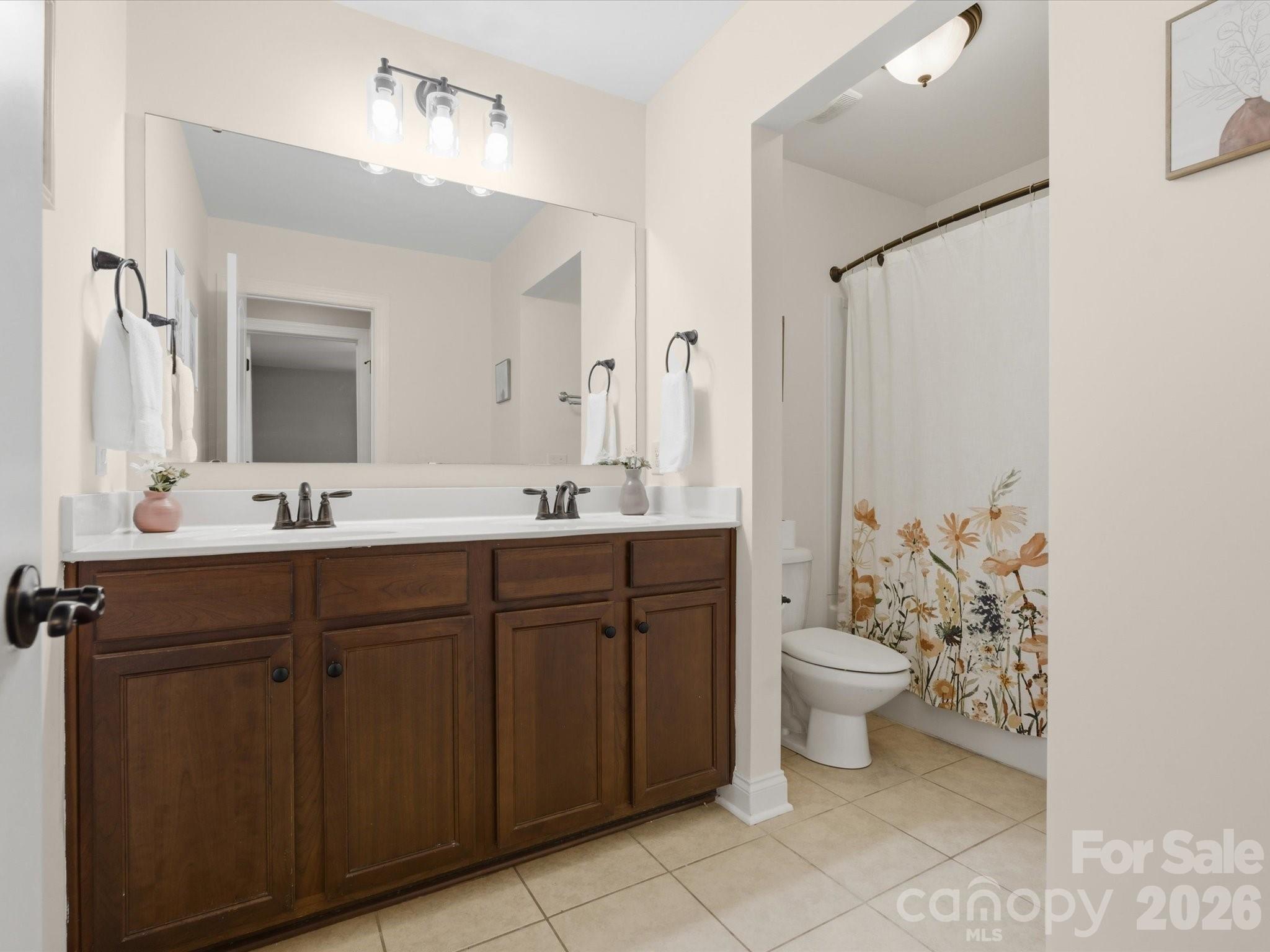 Single Family Residence at 5105 Saint Clair Street, Fort Mill, photo 33 of 75